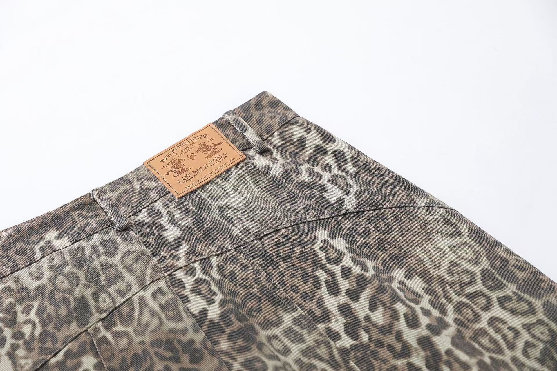 Leopard Print  Wide-Leg Baggy Jeans