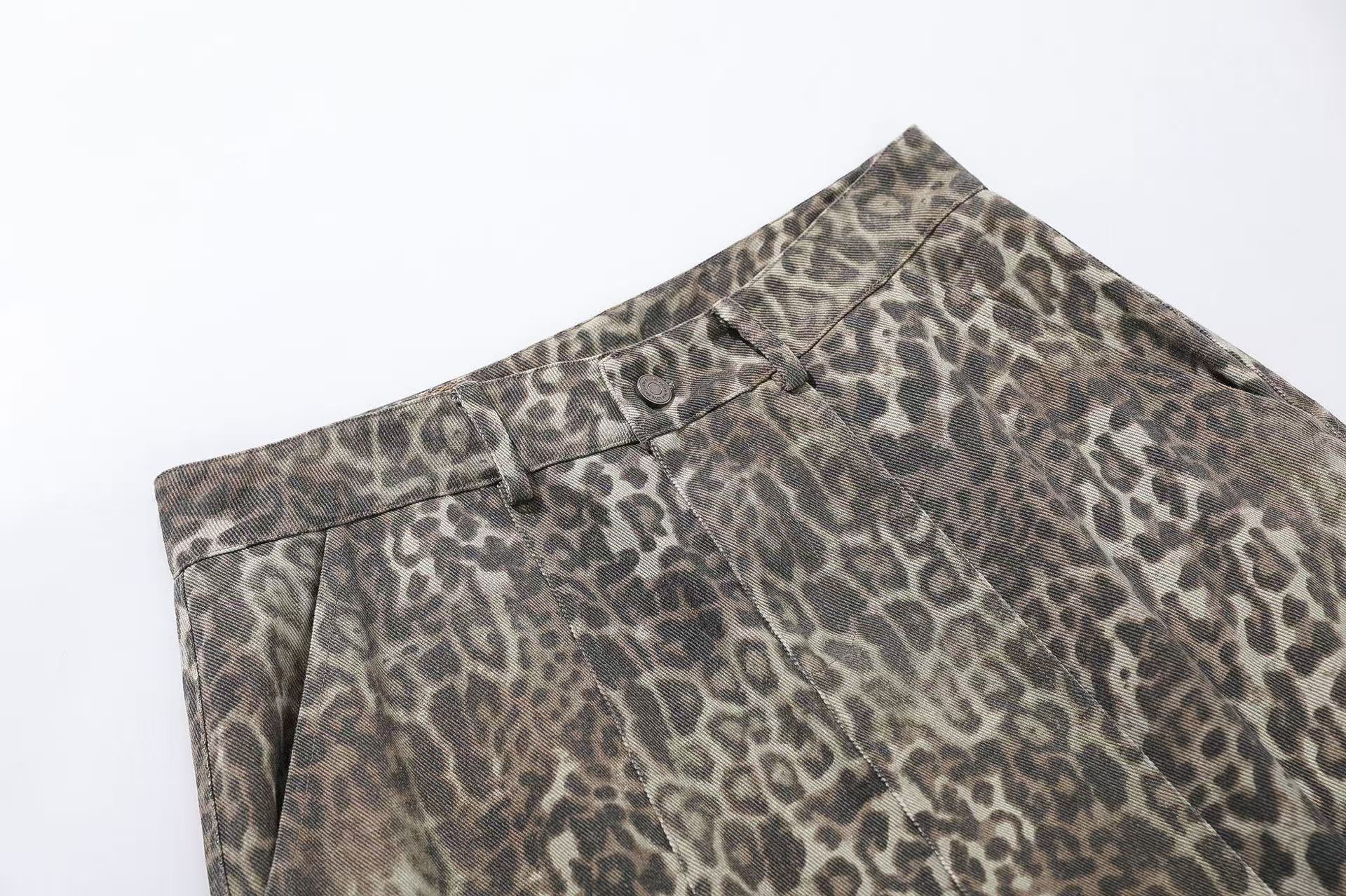 Leopard Print  Wide-Leg Baggy Jeans