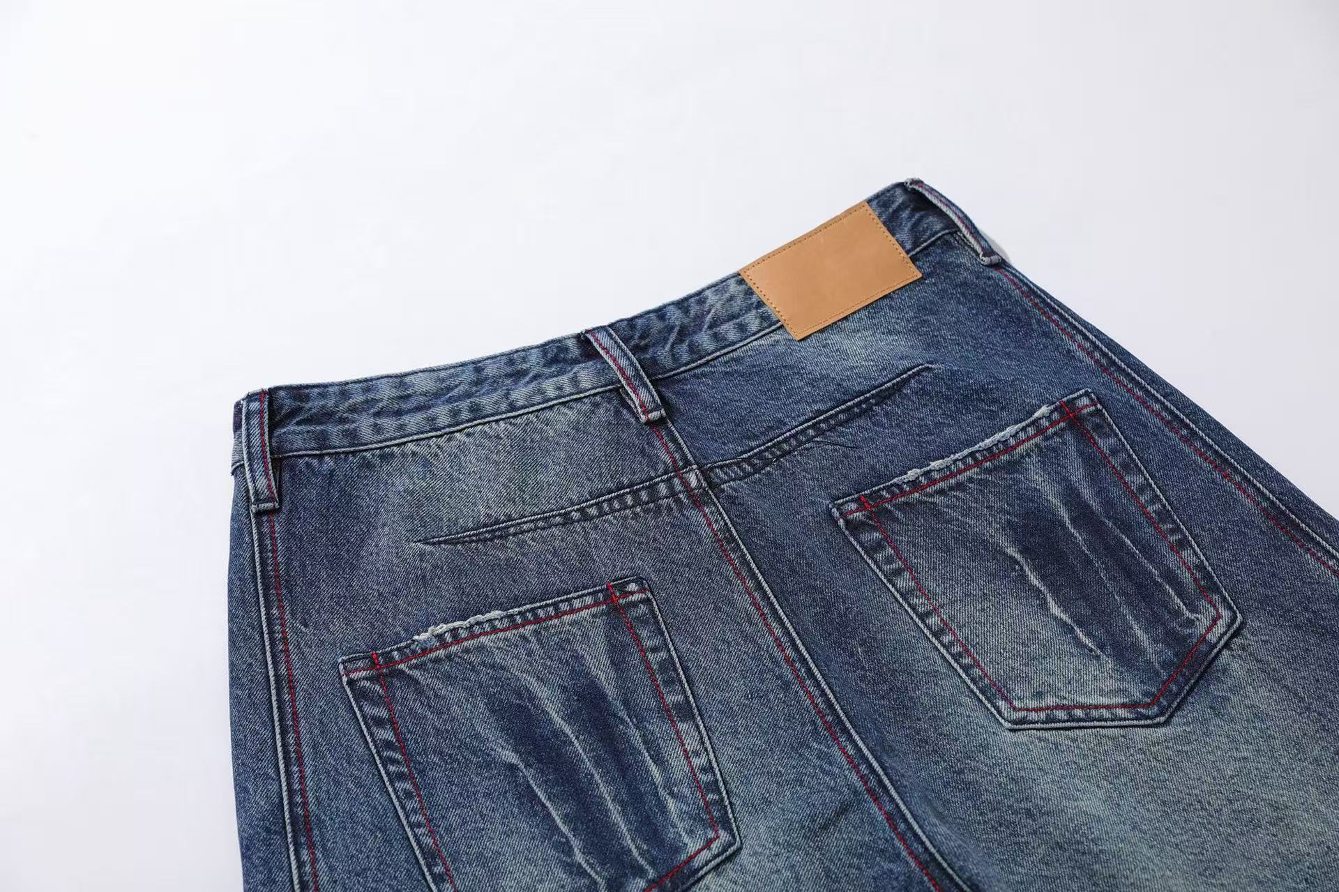 Distressed Wide-Leg Baggy Jeans