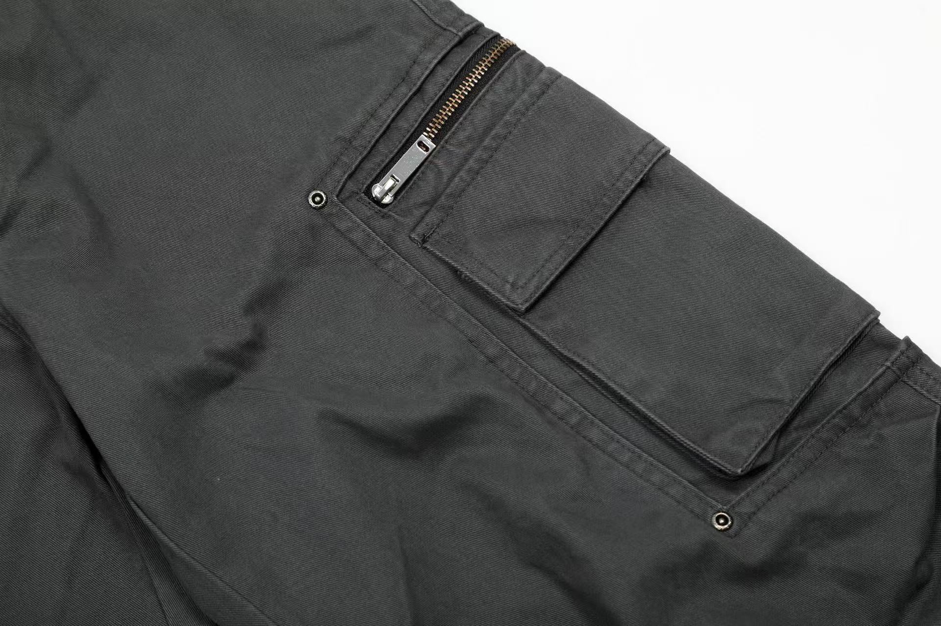 Wide-Leg Baggy Cargo Pants