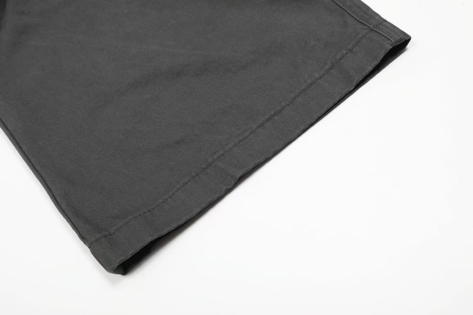 Wide-Leg Baggy Cargo Pants