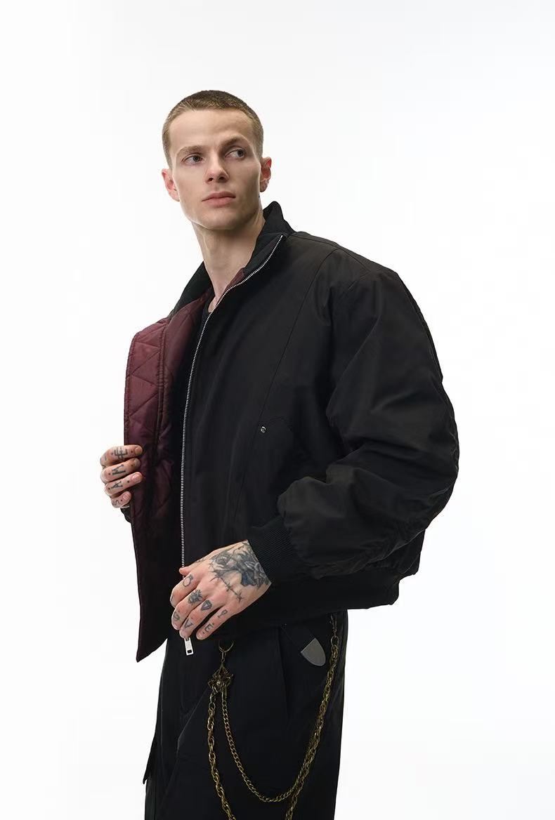 Stand-collar deconstructed bomber jacket