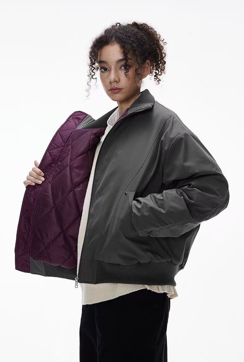 Stand-collar deconstructed bomber jacket