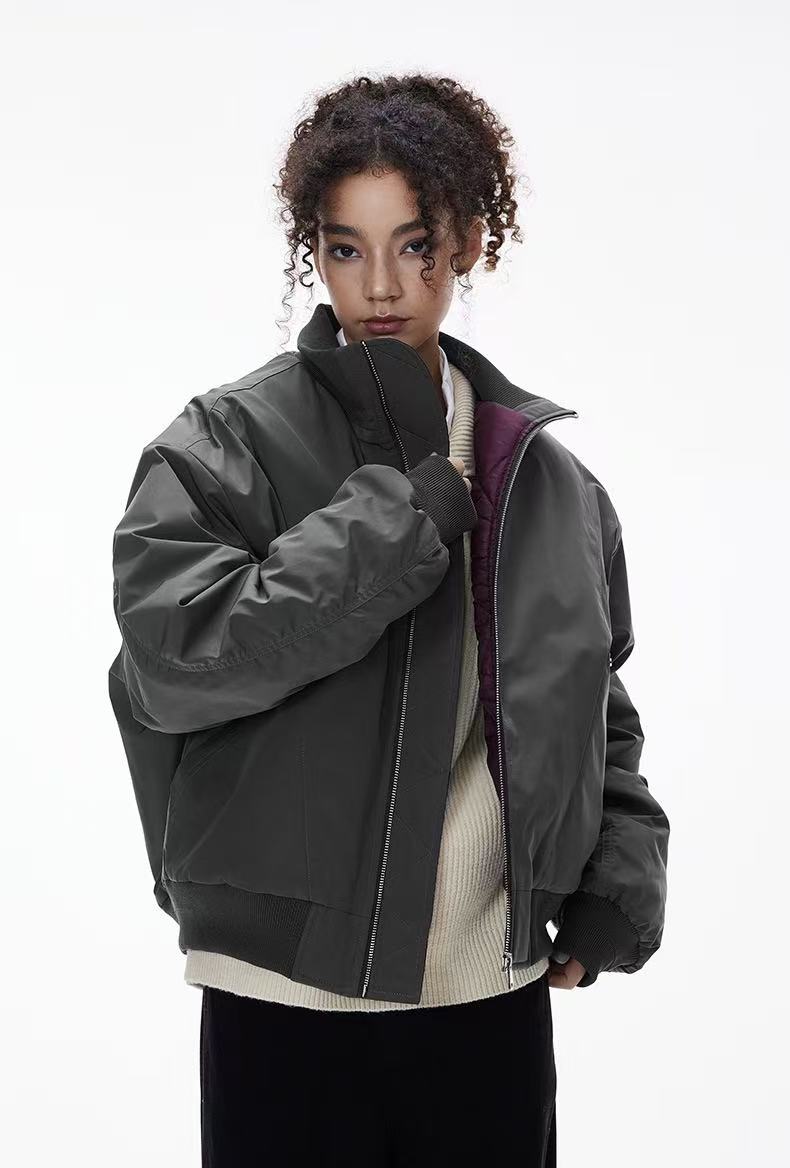 Stand-collar deconstructed bomber jacket