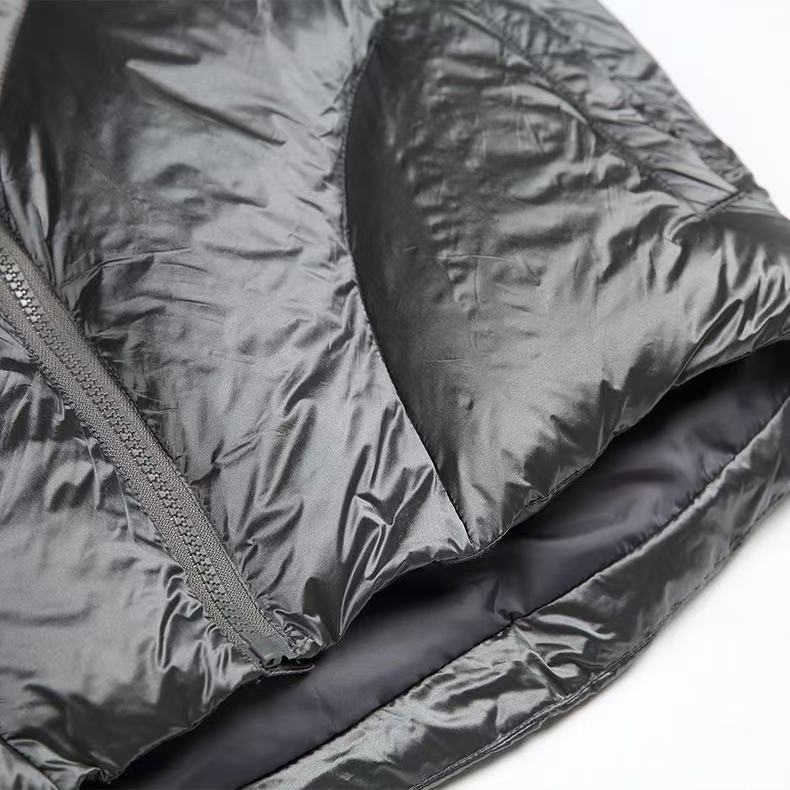 Metallic Water-Resistant Puffer Jacket in 90% White Duck Down