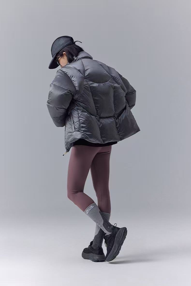 Metallic Water-Resistant Puffer Jacket in 90% White Duck Down
