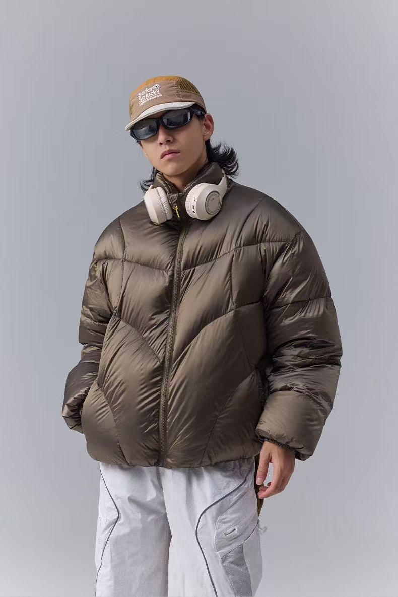 Metallic Water-Resistant Puffer Jacket in 90% White Duck Down