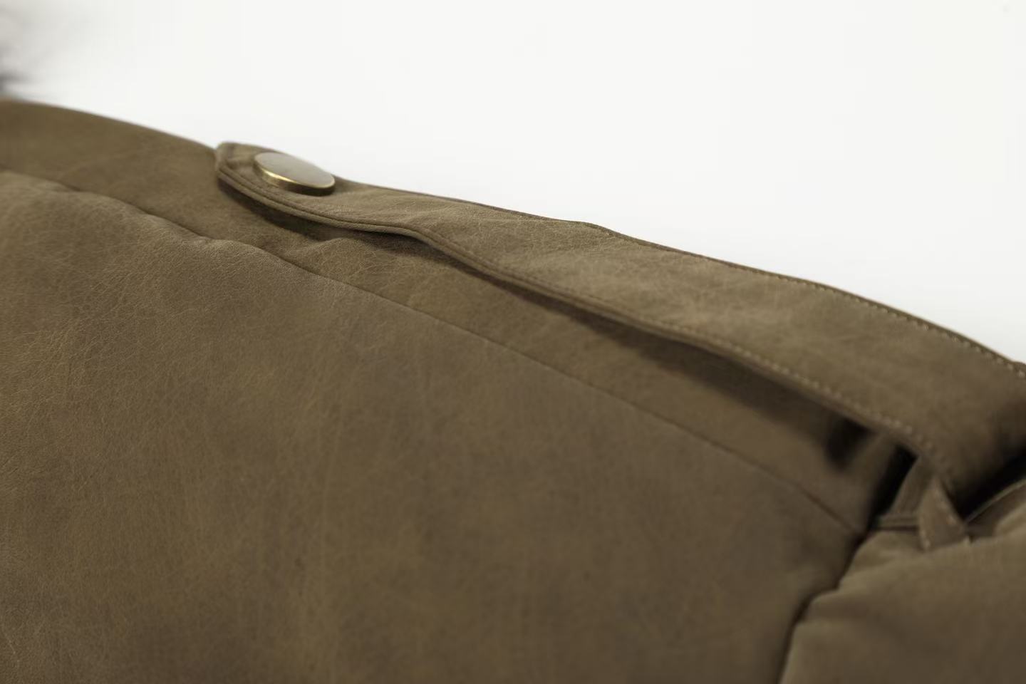 Faux-Fur Collar Work Jacket With Mock-Layer Design