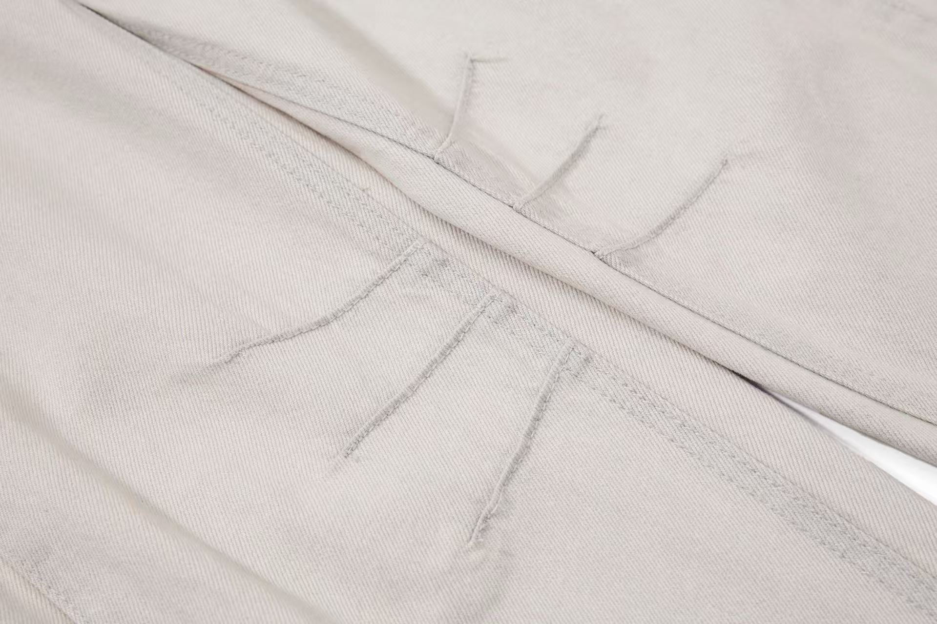 Vintage Multi-Button Wide-Leg Jeans