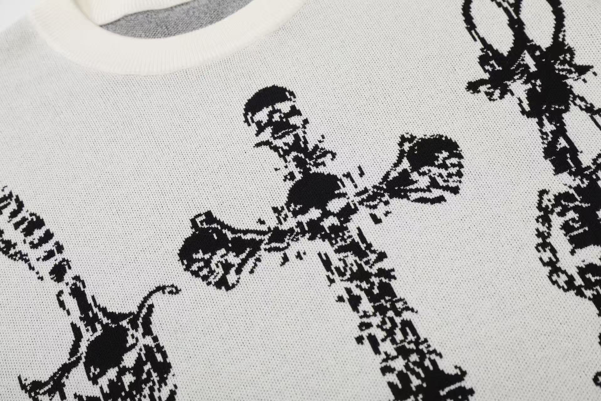 Vintage Skull Cross Knit T-Shirt