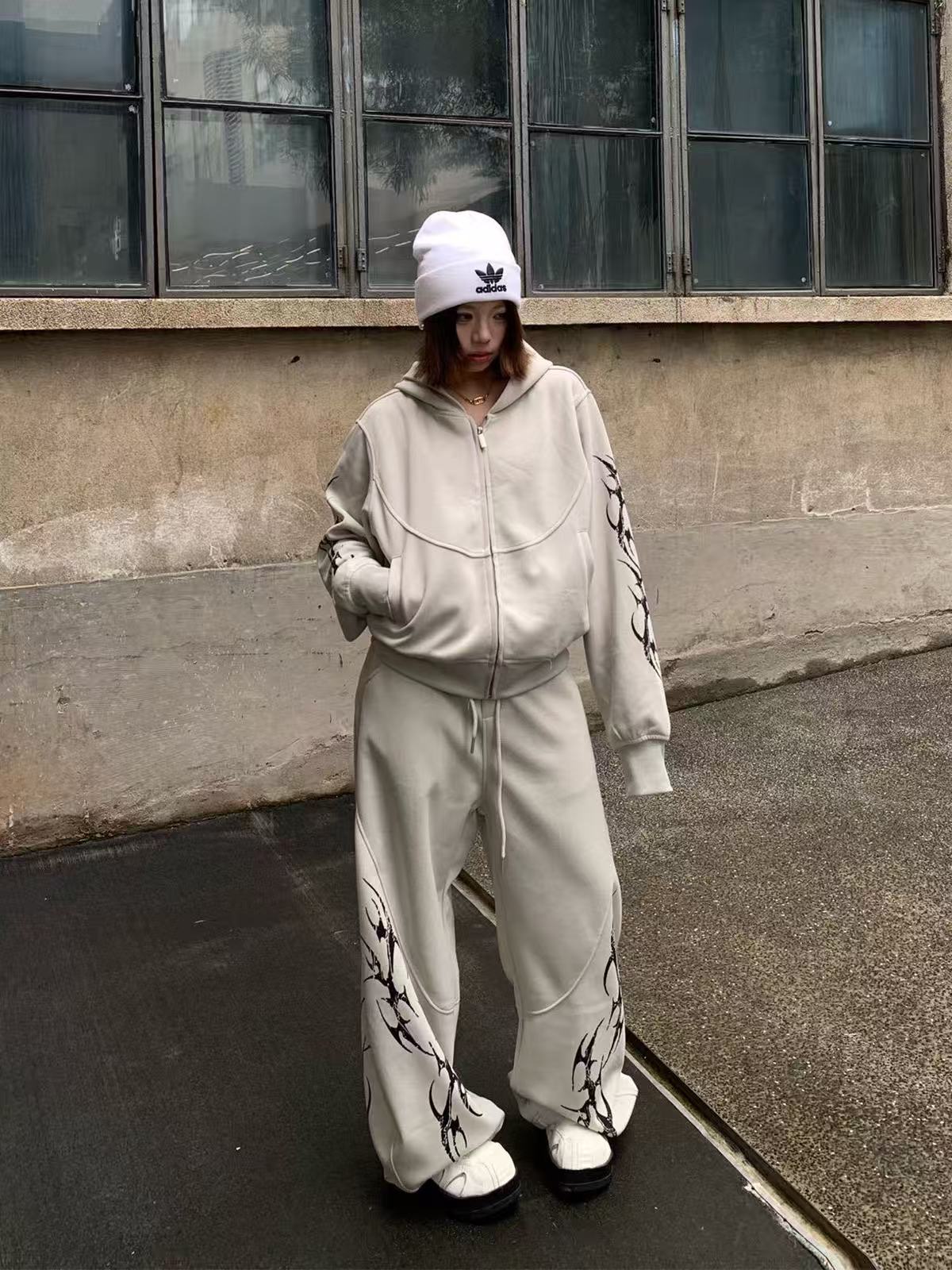 Streetwear Zip-Up Hoodie and Jogger Pants Set