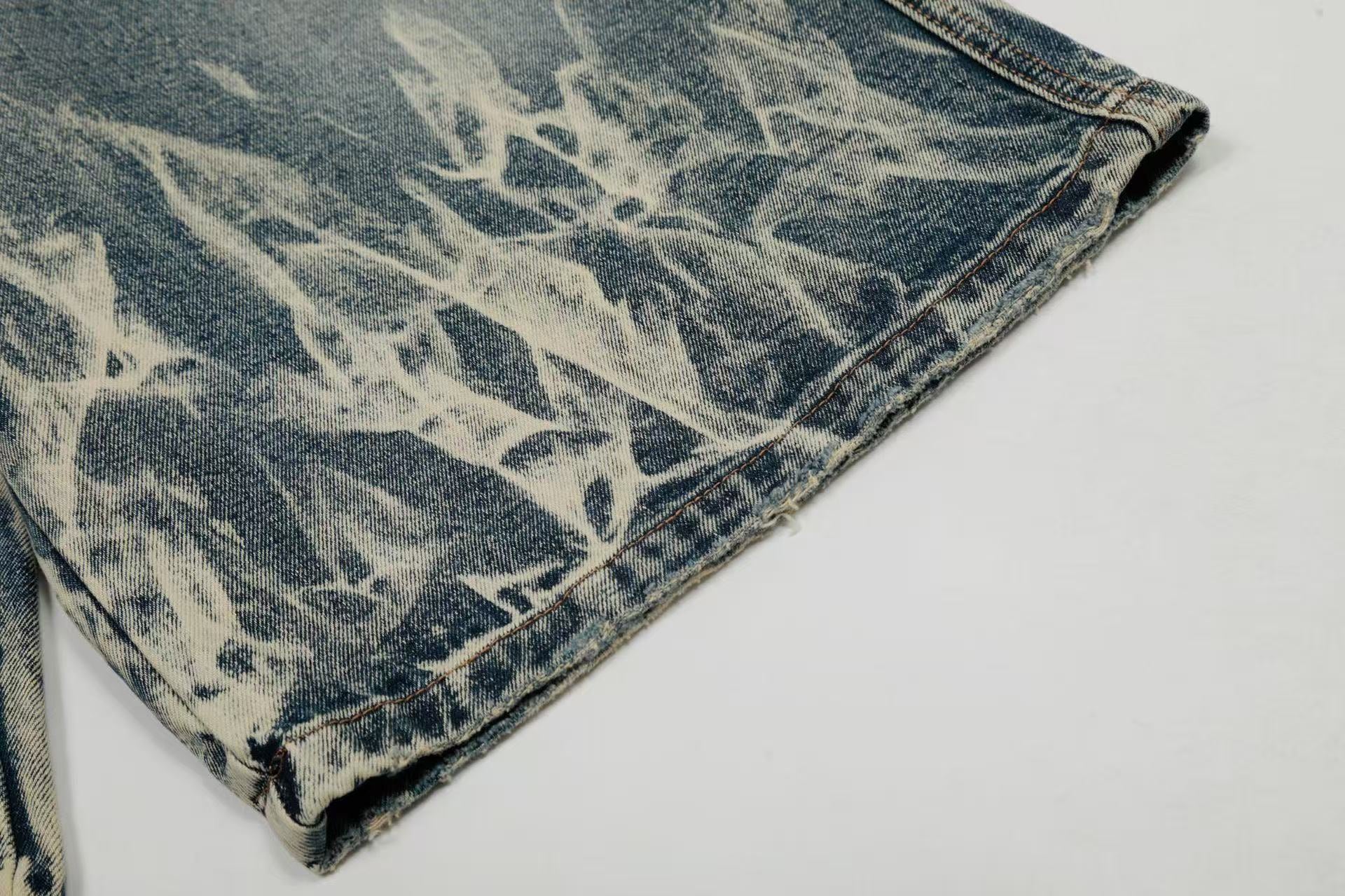 Abstract Bleach Washed Wide-Leg Jorts