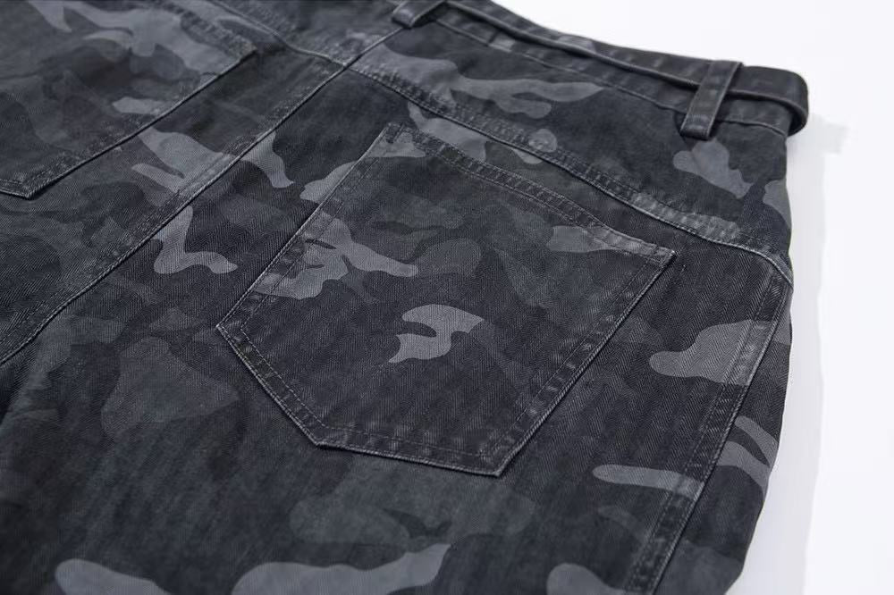 Vintage Camo Multi Pockets Wide-Leg Jorts