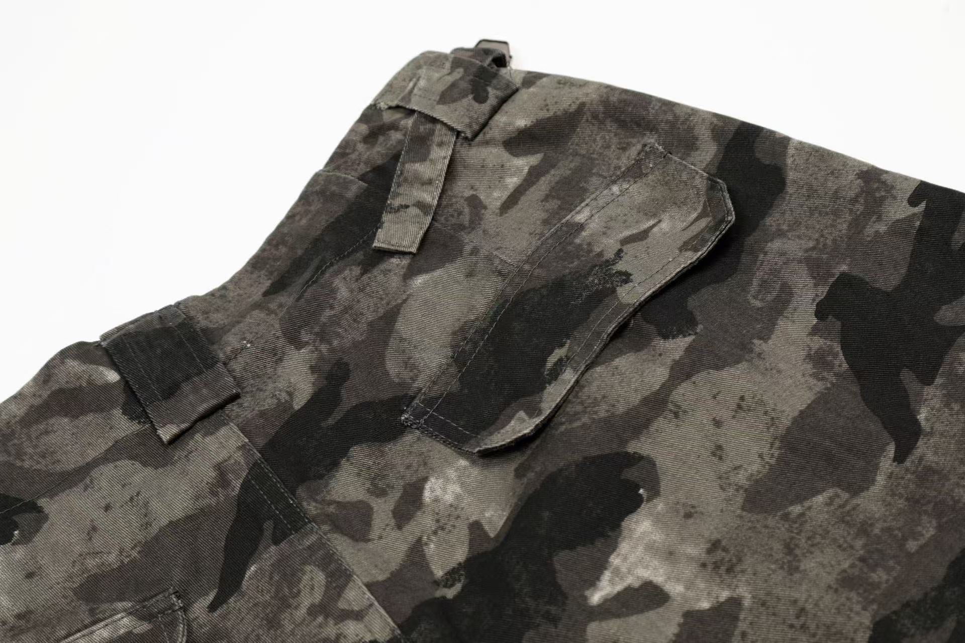 Camo Wide-Leg Knee-Length Jorts
