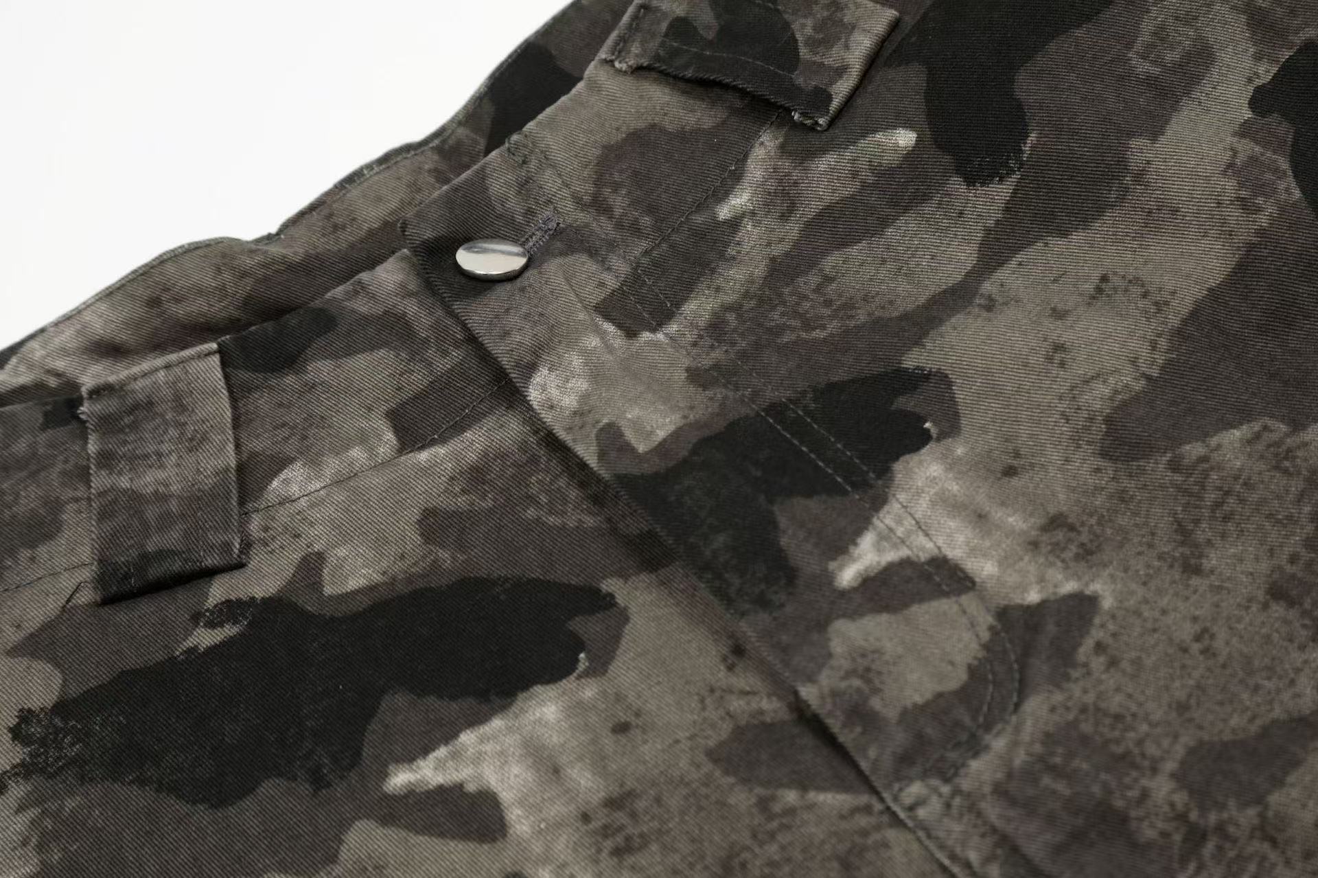 Camo Wide-Leg Knee-Length Jorts