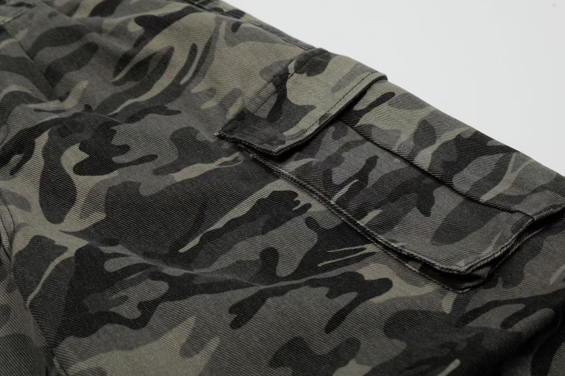 Camo Wide-Leg Knee-Length Jorts
