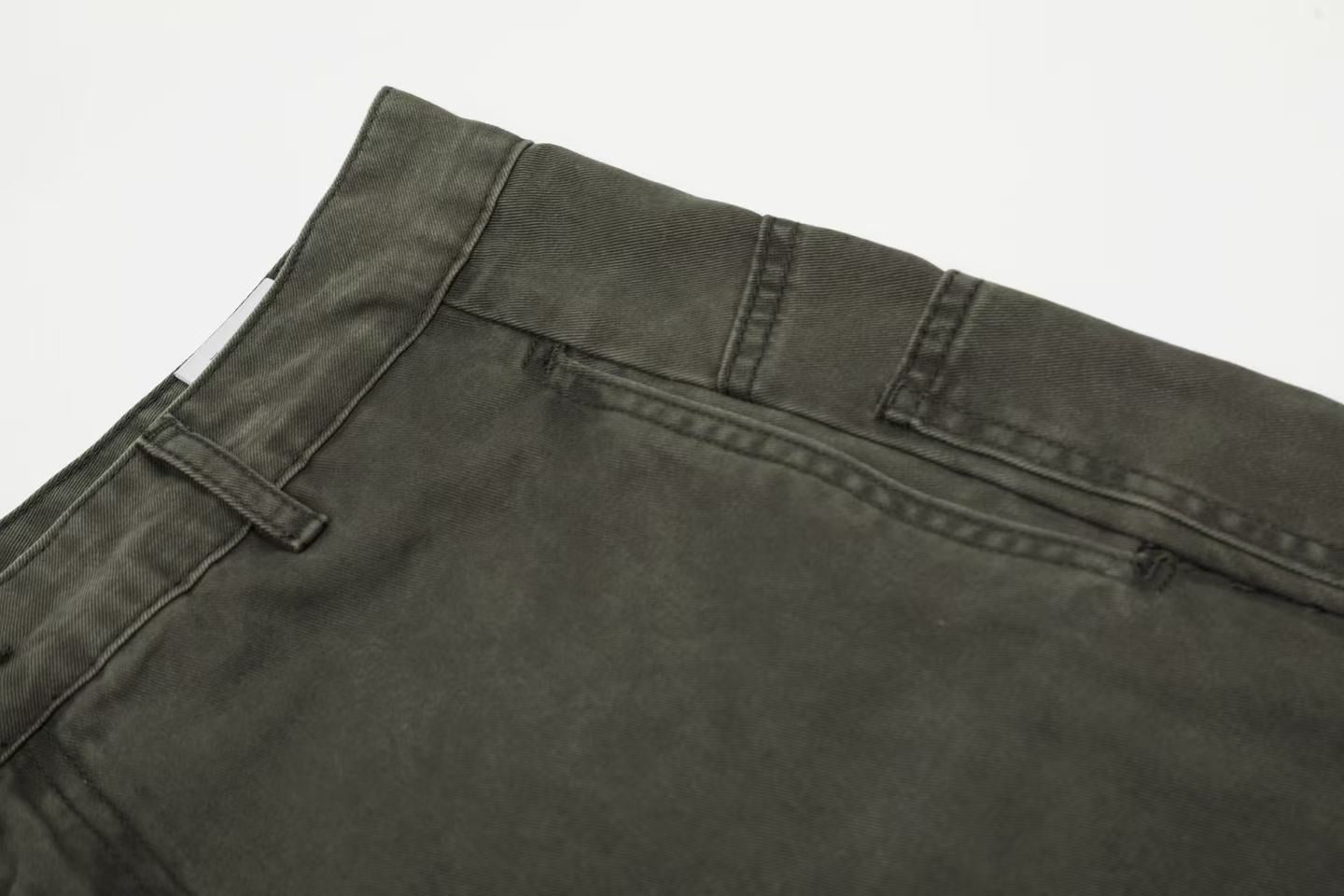 Beaded Charm Cargo Baggy Wide-Leg Jorts