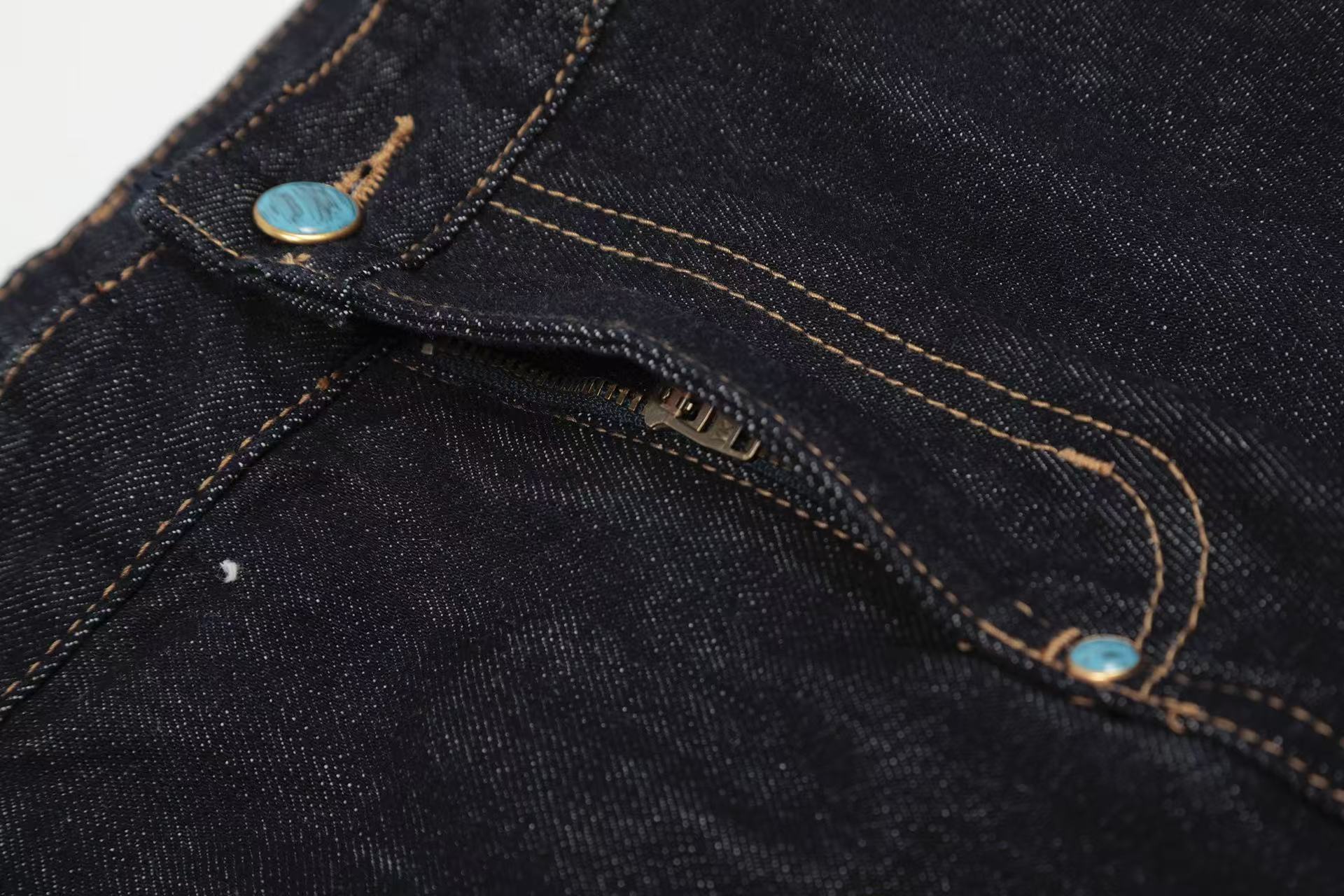 Turquoise-Stud Wide-Leg Baggy Jeans