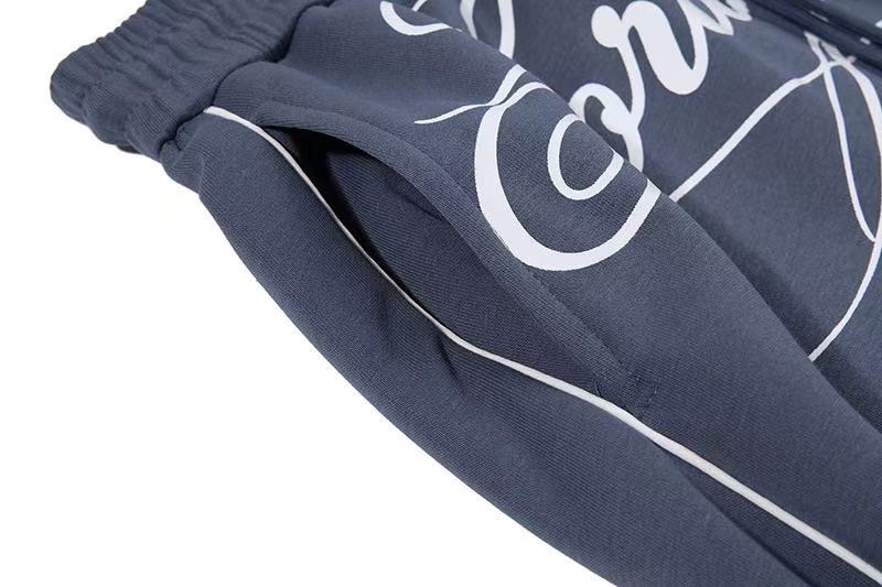Cursive Text & Side Star Print Wide-Leg Sweatpants