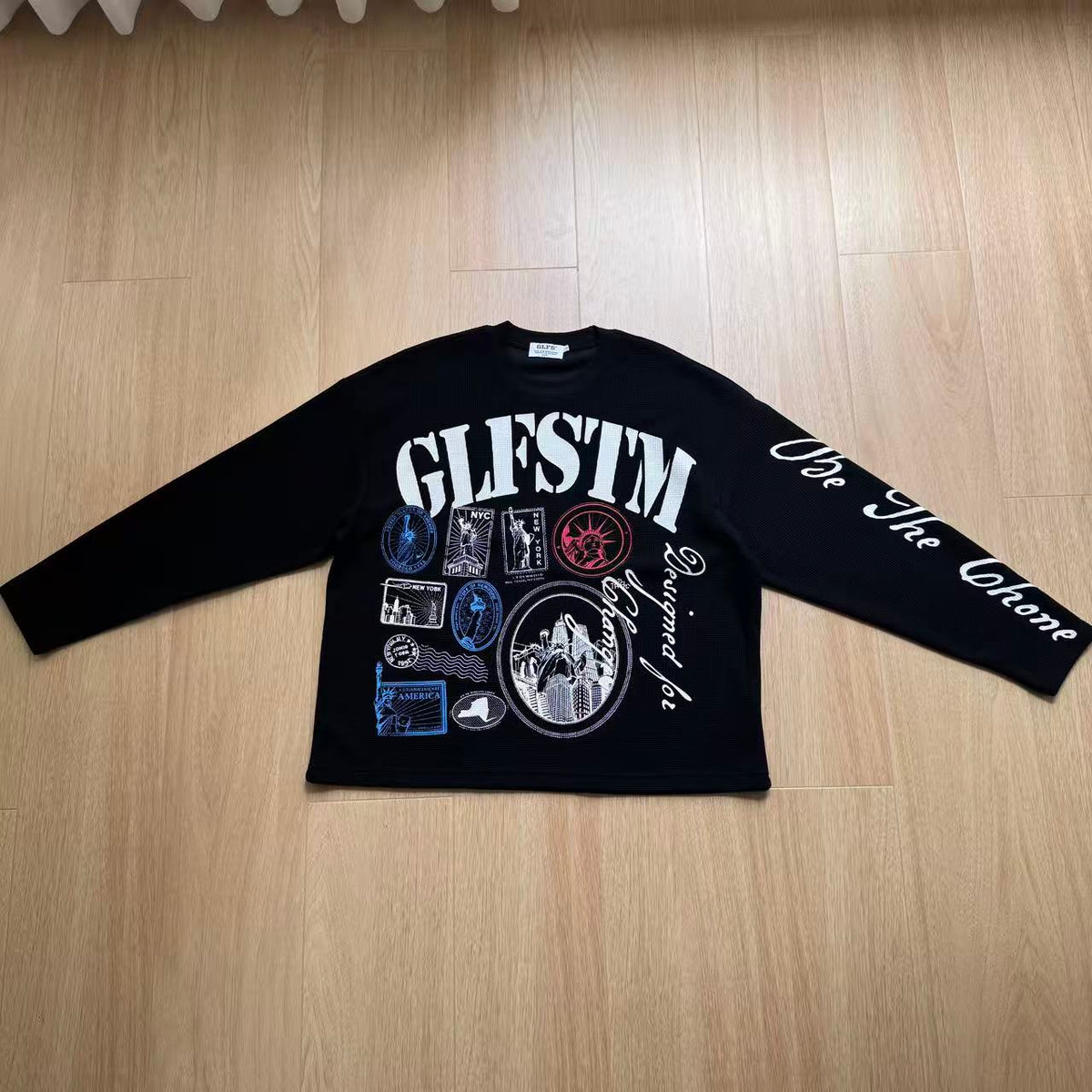 Vintage NYC Stamp Statue of Liberty Graphic Waffle Knit Long Sleeve