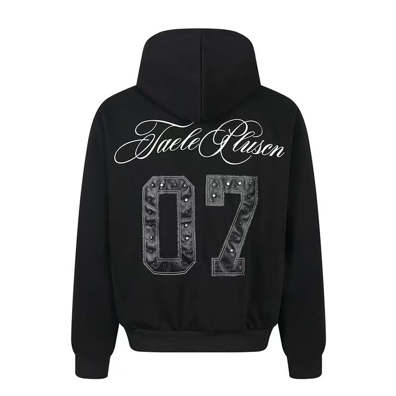 Vintage 07 Graphic Zip-Up Hoodie