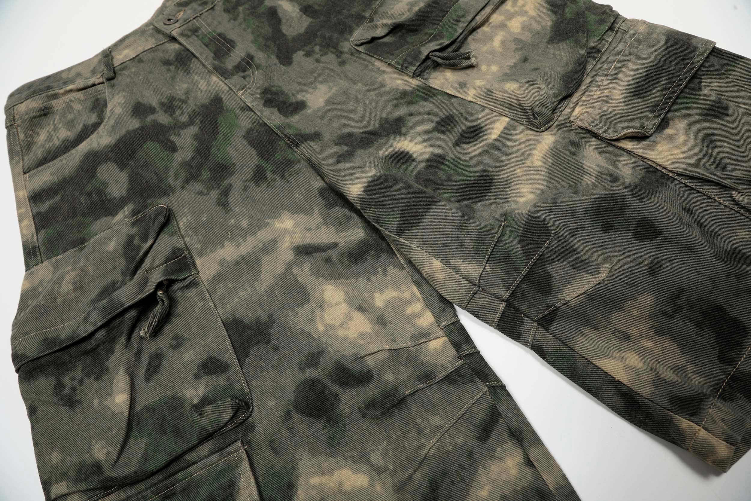 Camo Wide-Leg Cargo Knee-Length Shorts