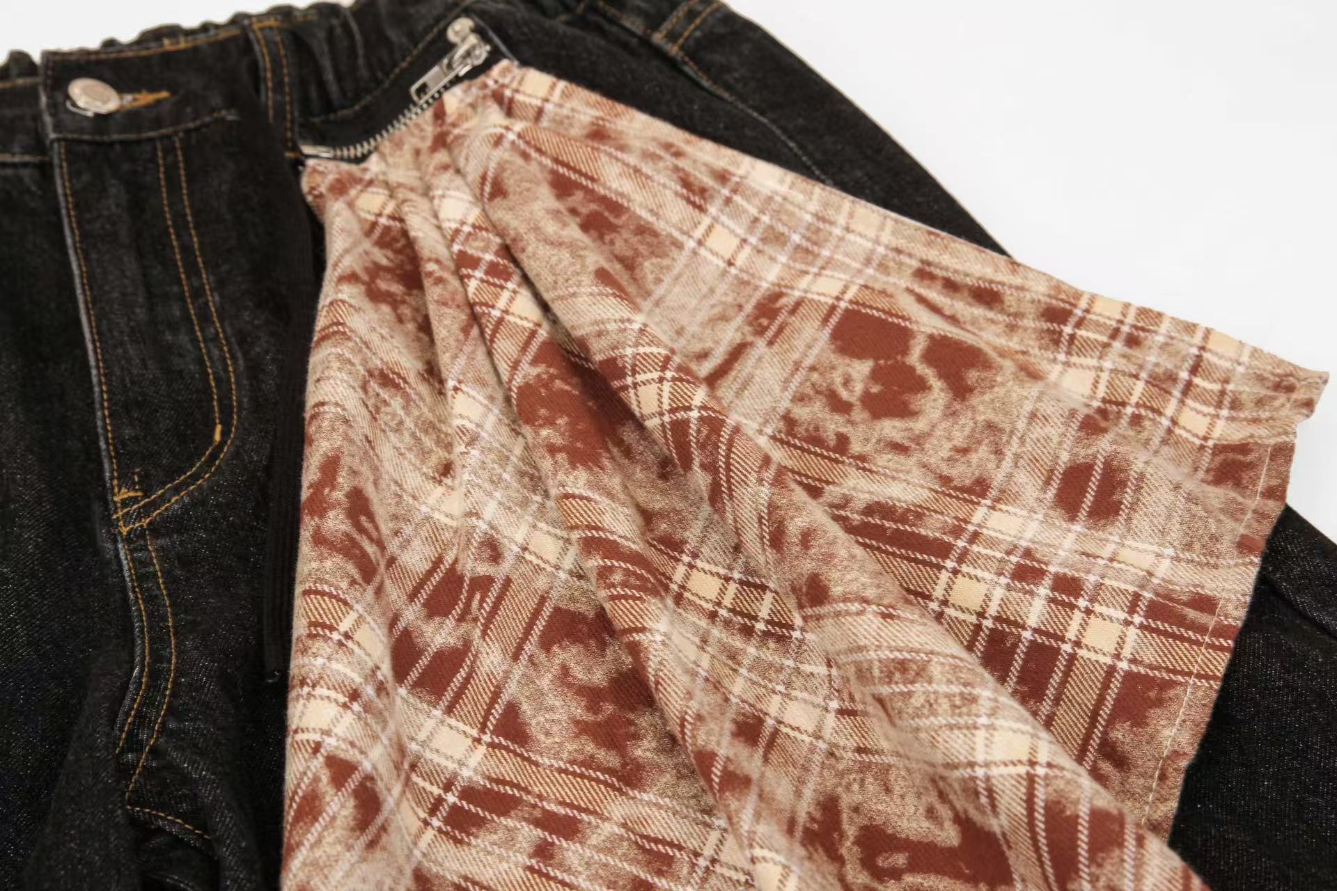 Distressed Wide-Leg Jeans