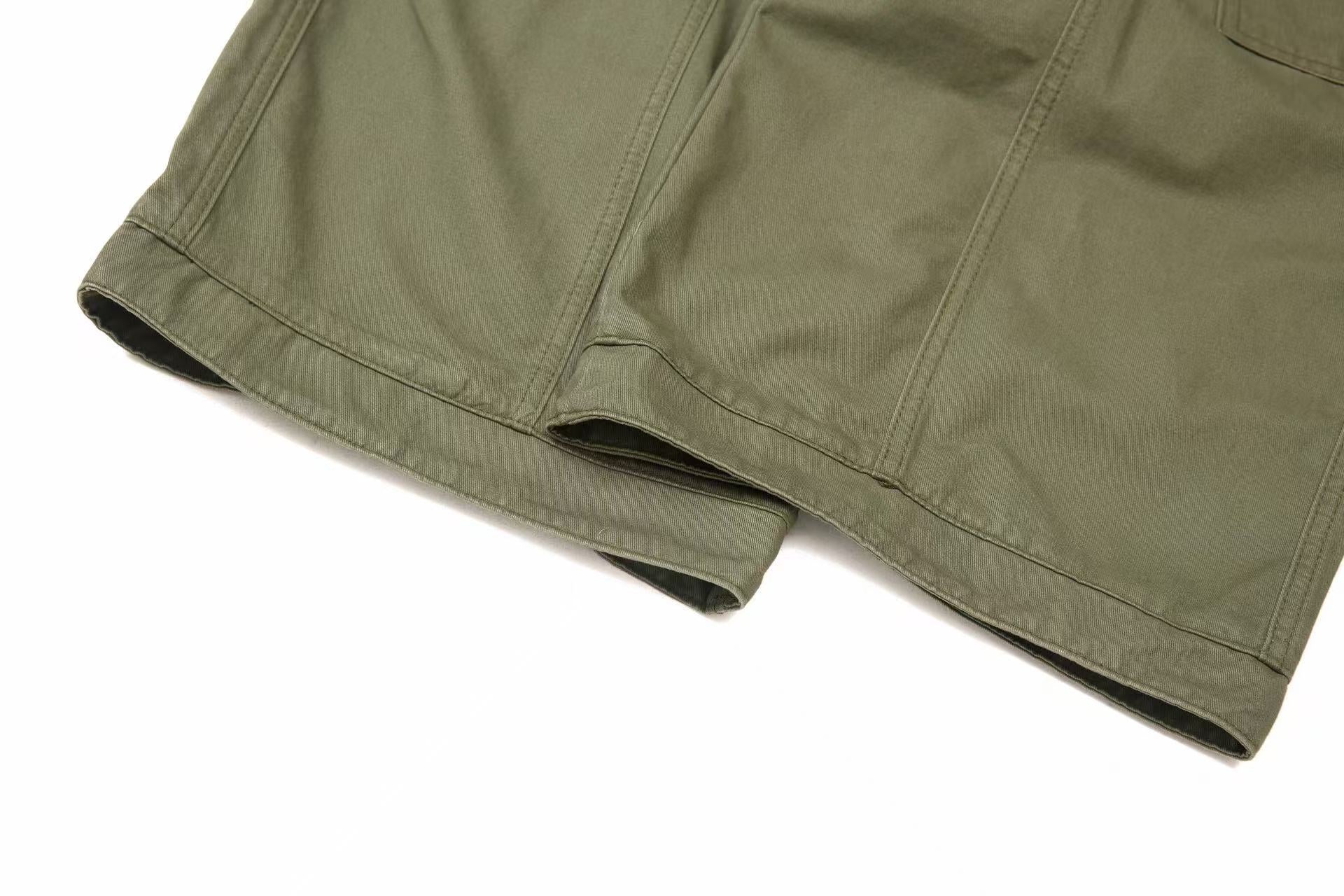 Wide-Leg Cargo Pants