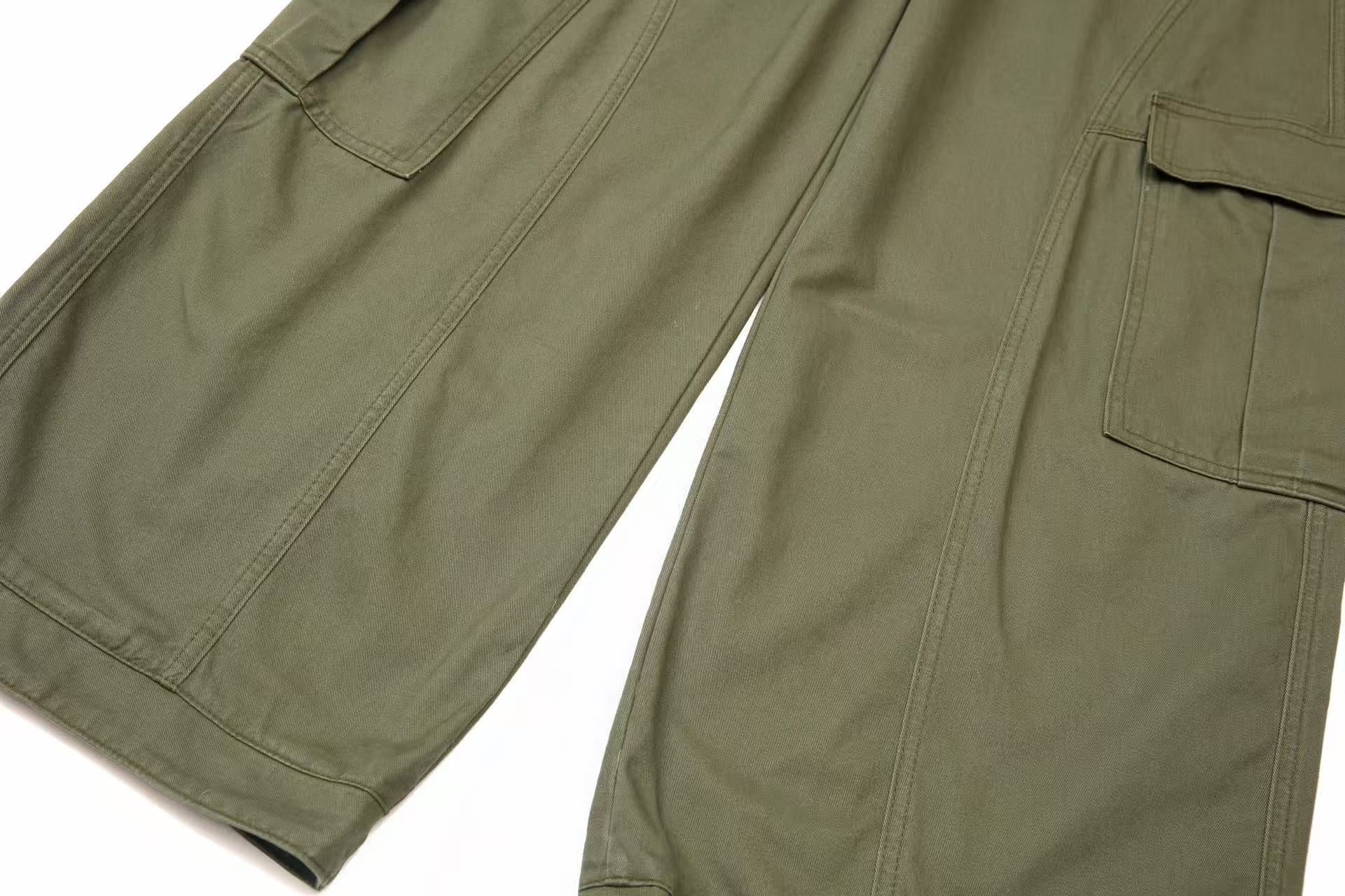 Wide-Leg Cargo Pants