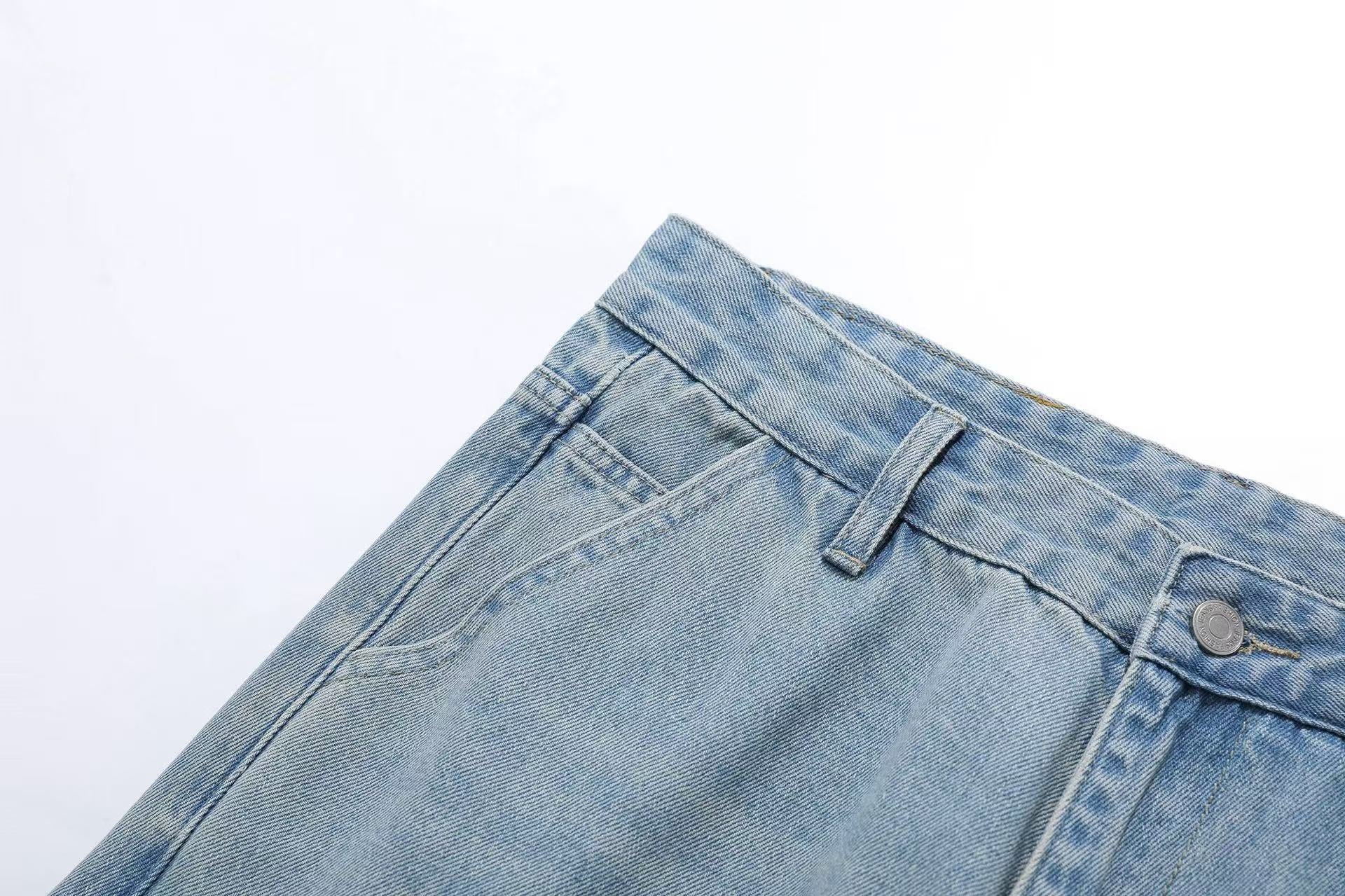 Multi-Pocket Wide-Leg Jeans