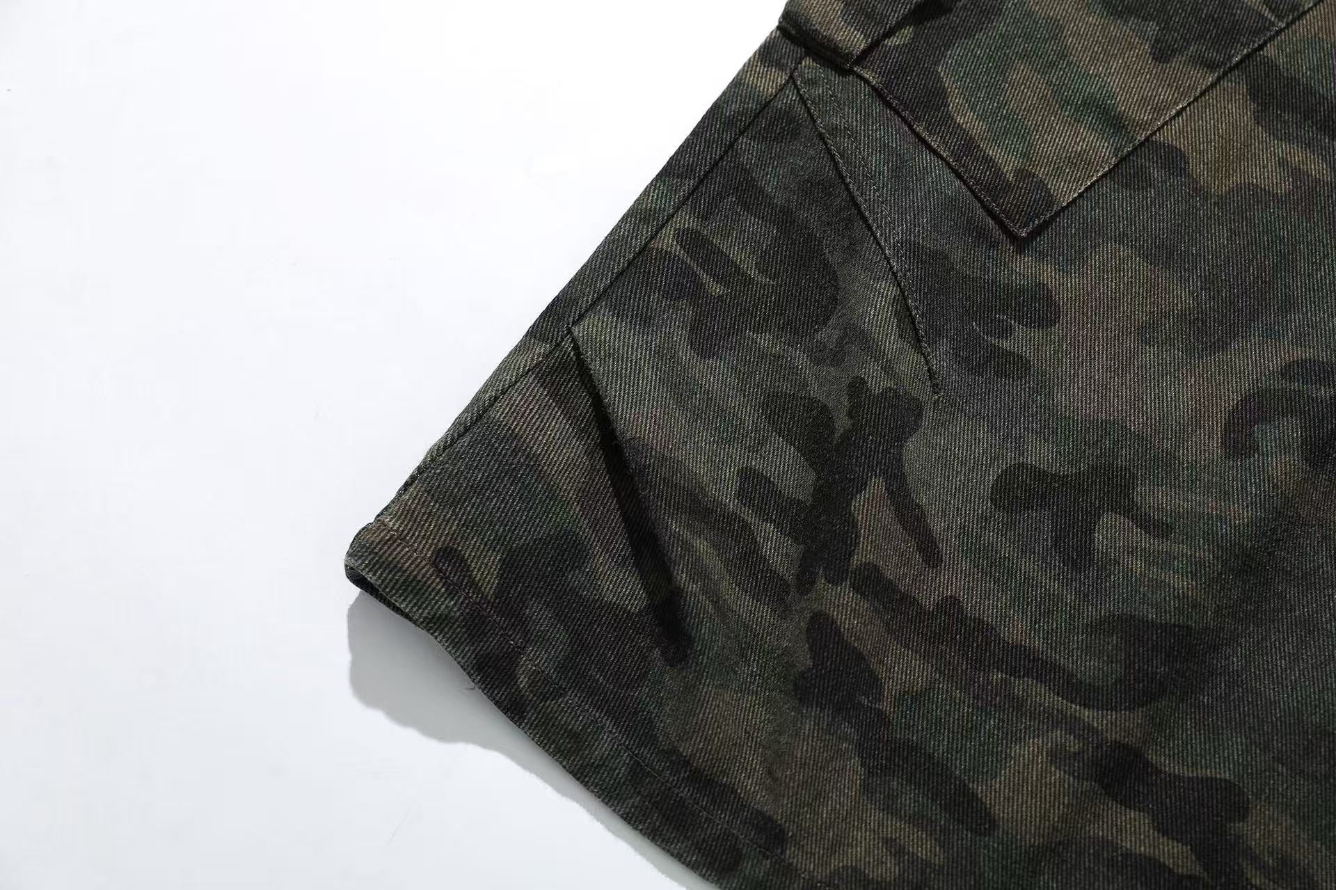 Camo Wide-Leg Knee-Length Shorts
