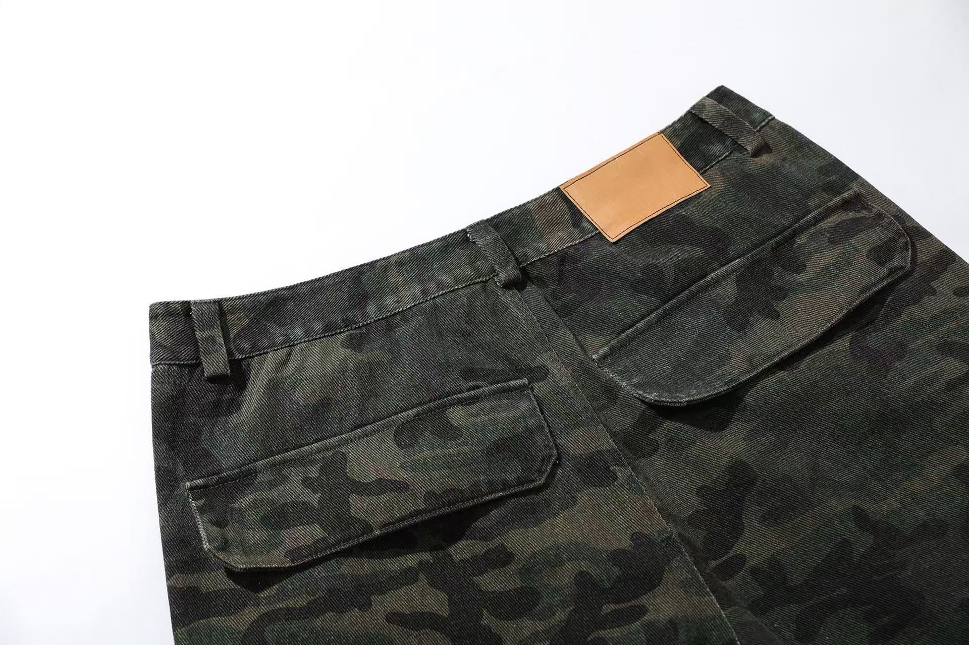 Camo Wide-Leg Knee-Length Shorts