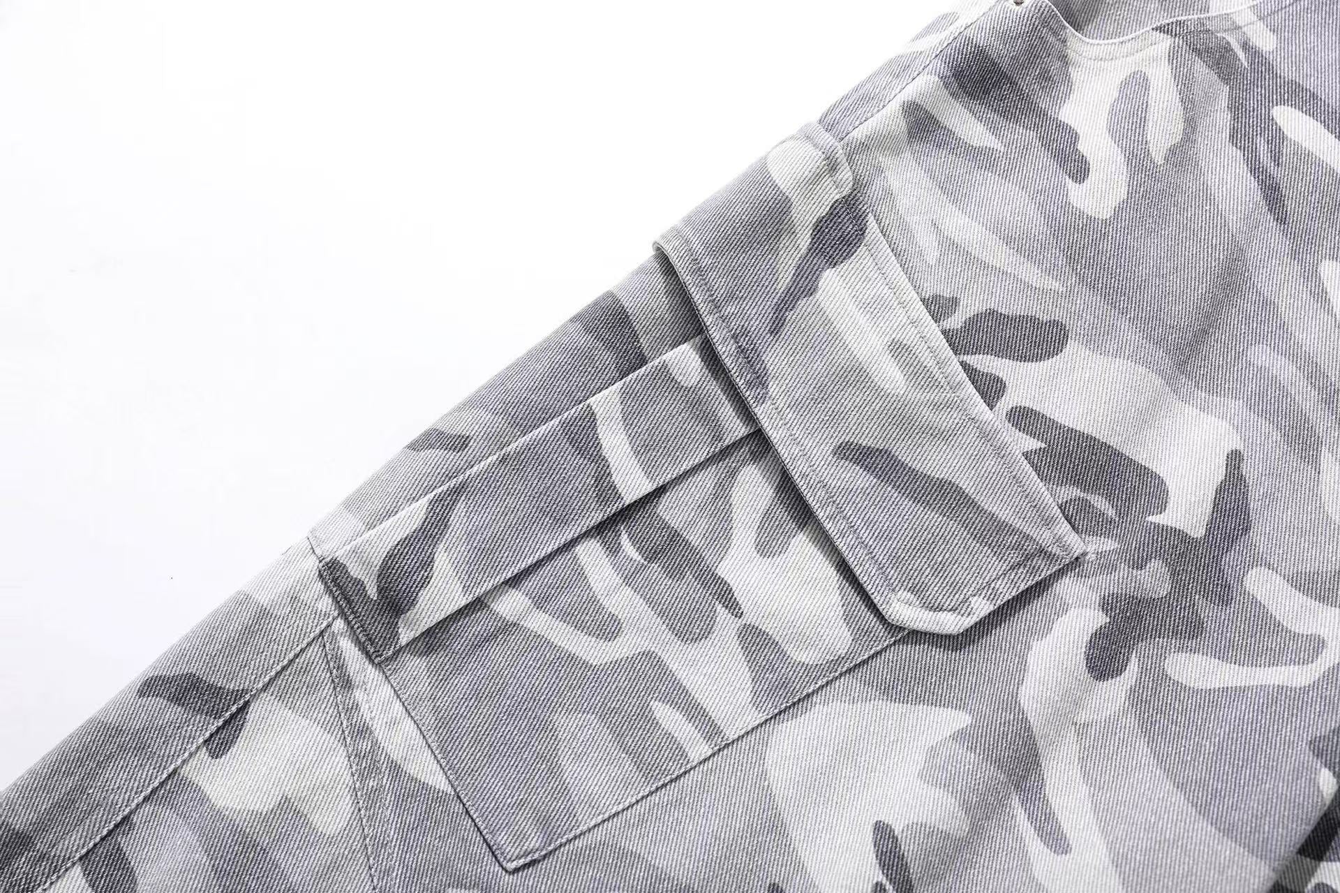 Snow Camo Wide-Leg Knee-Length Shorts