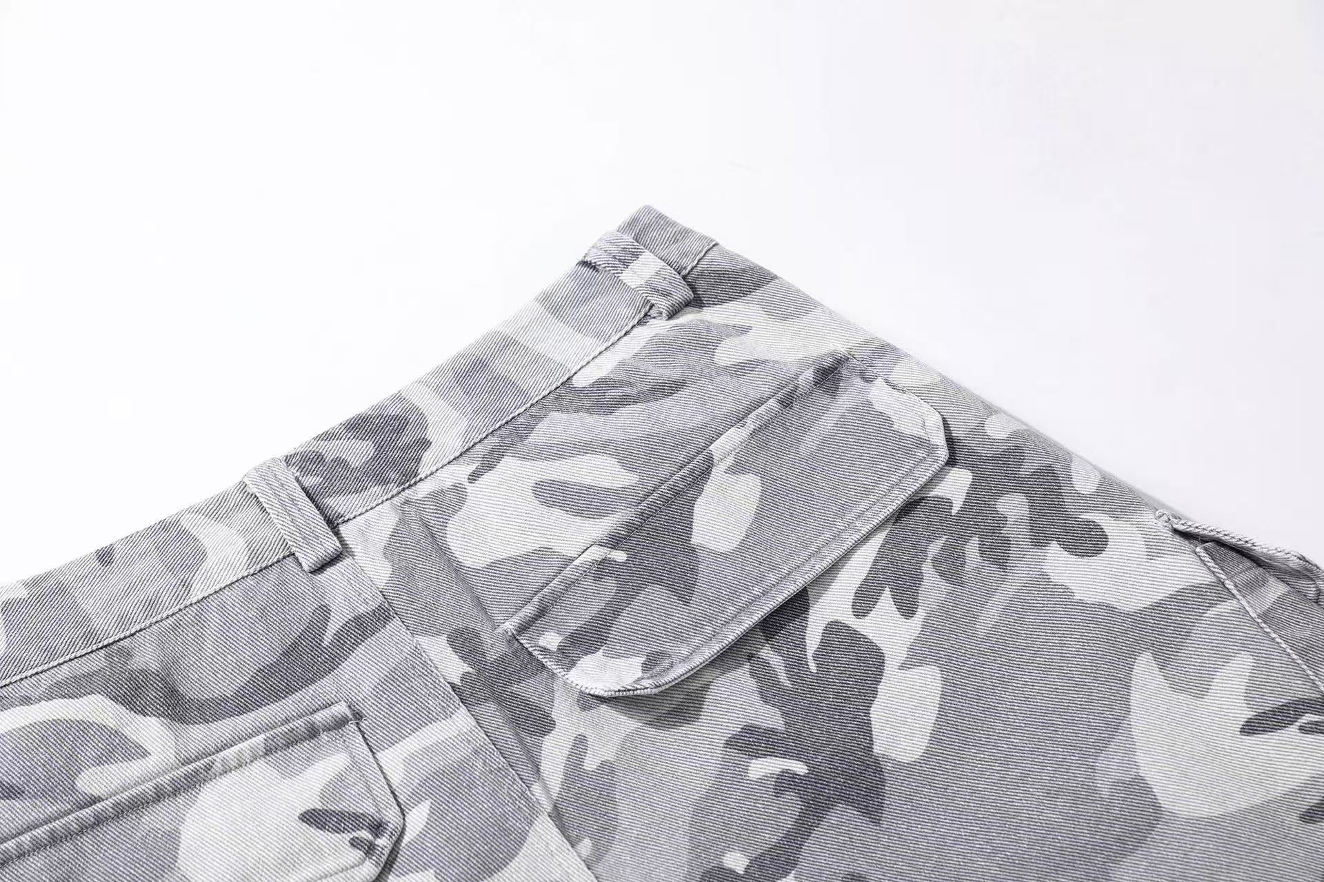 Snow Camo Wide-Leg Knee-Length Shorts