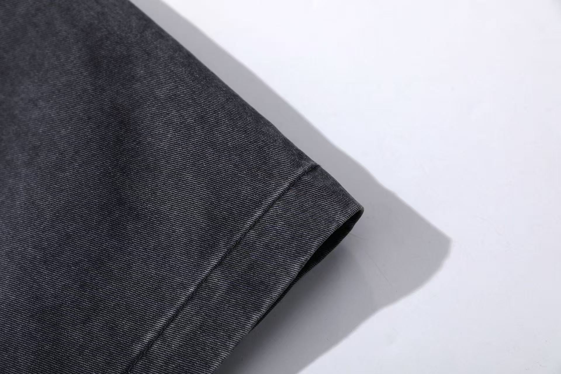 Lightweight Distressed Wide-Leg Cargo Pants