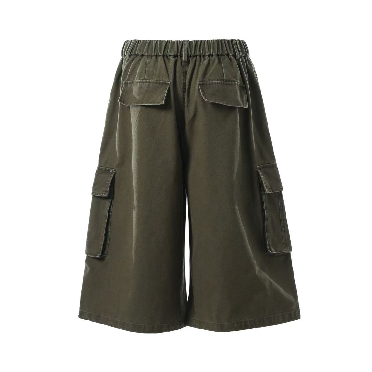 Wide-Leg Knee-Length Cargo Shorts