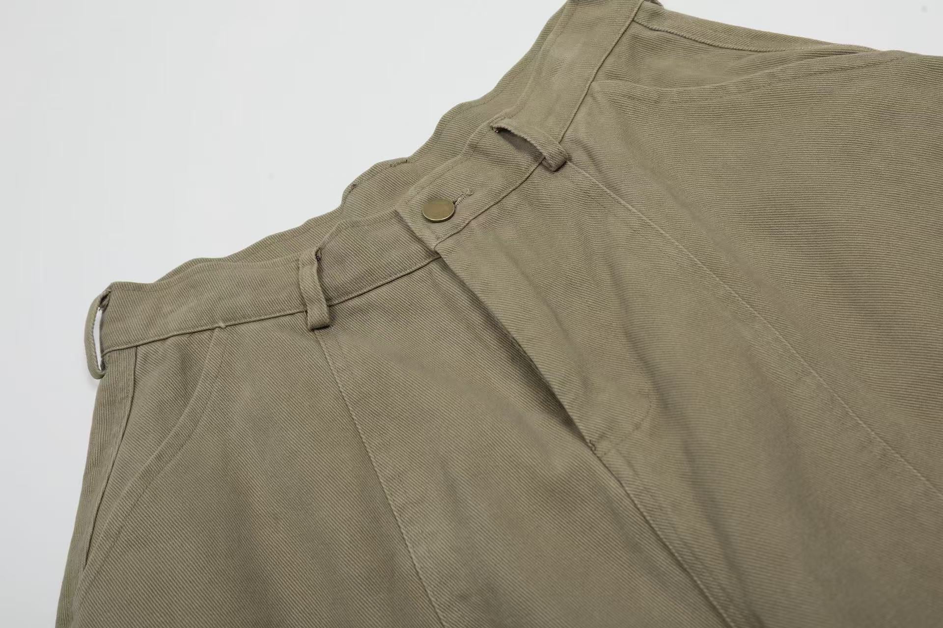 Wide-Leg Baggy Cargo Pants
