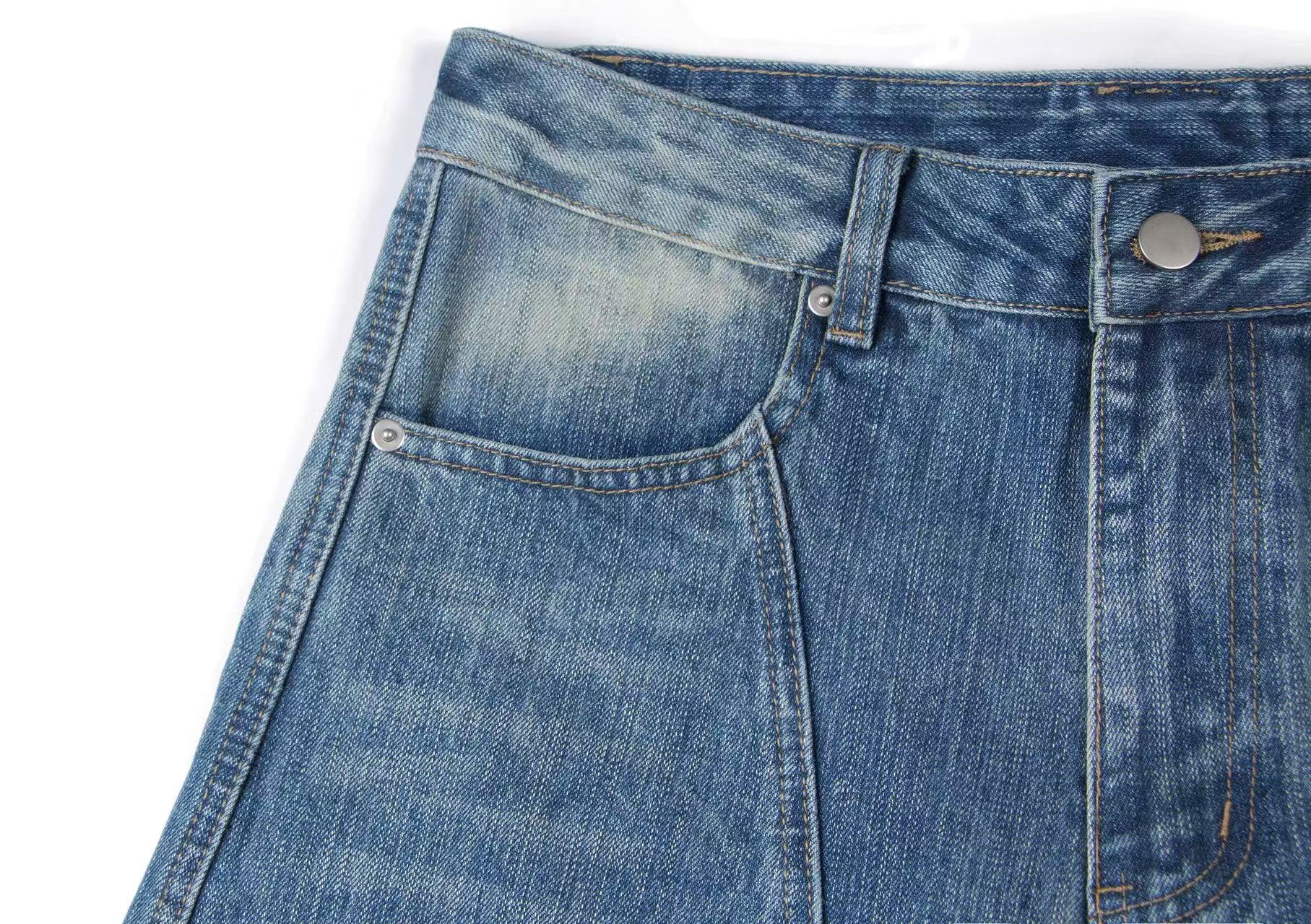Washed Wide-Leg Baggy Jeans