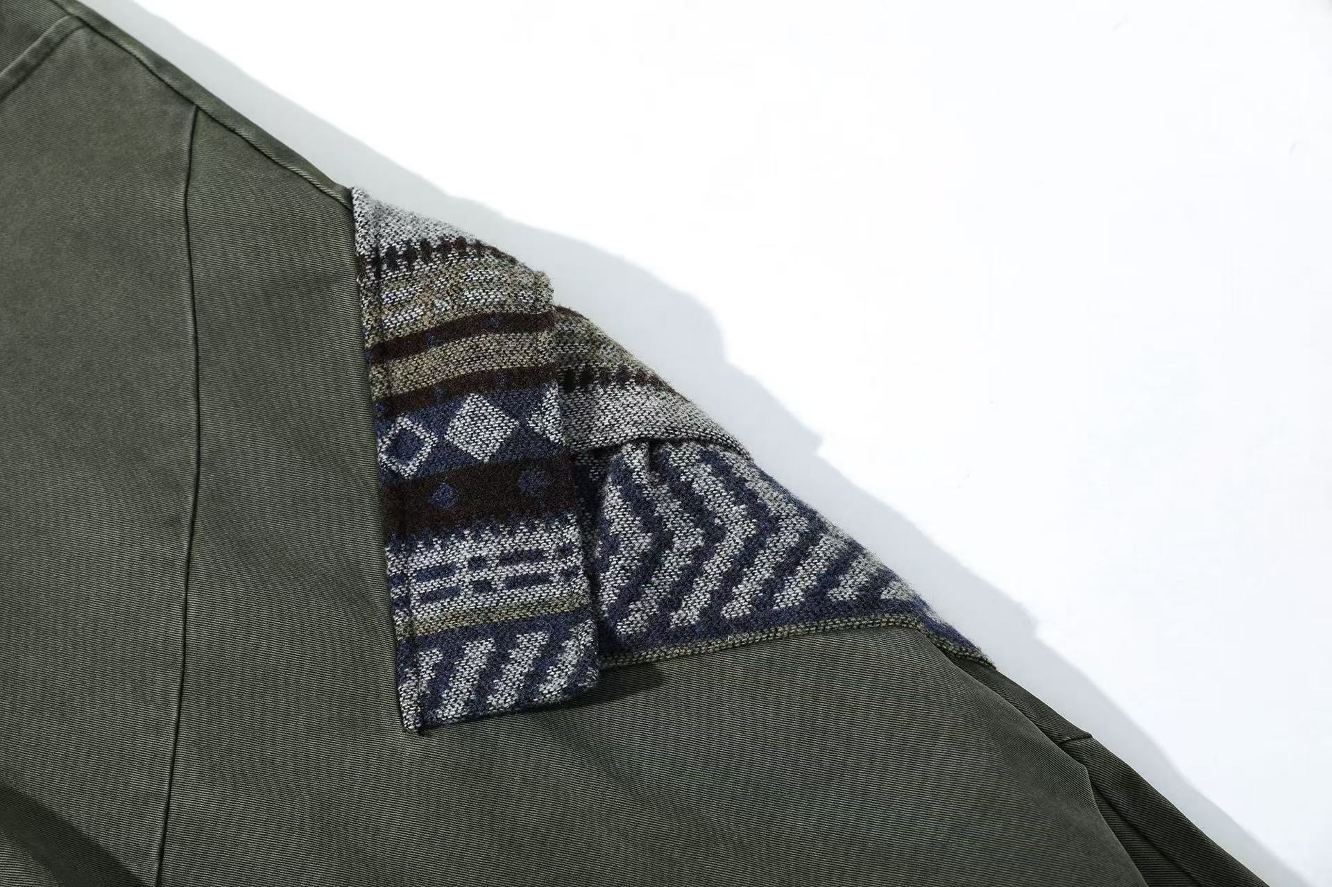 Lightweight Distressed Wide-Leg Cargo Pants