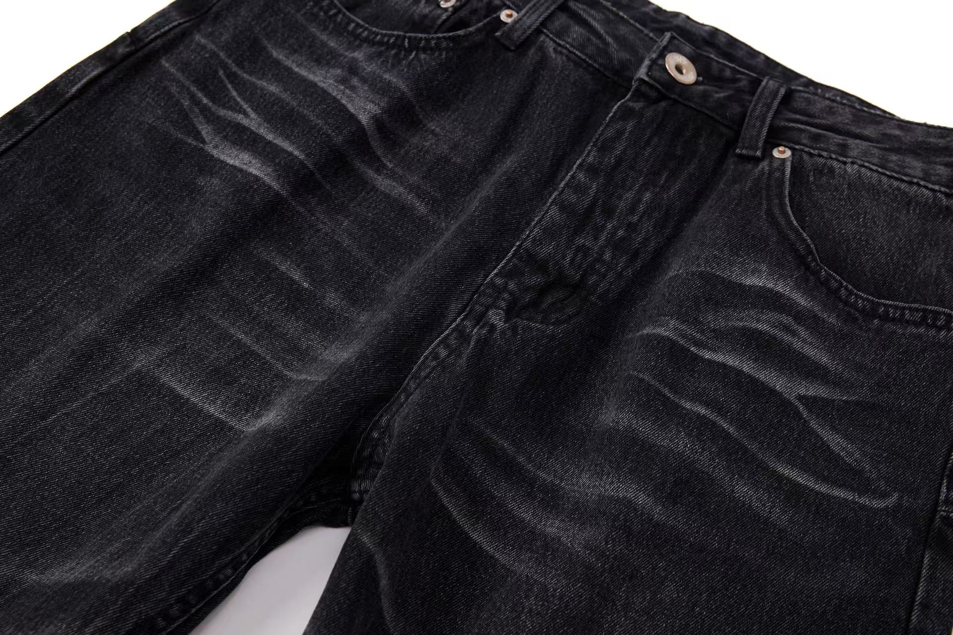 Distressed Wide-Leg Baggy Jeans