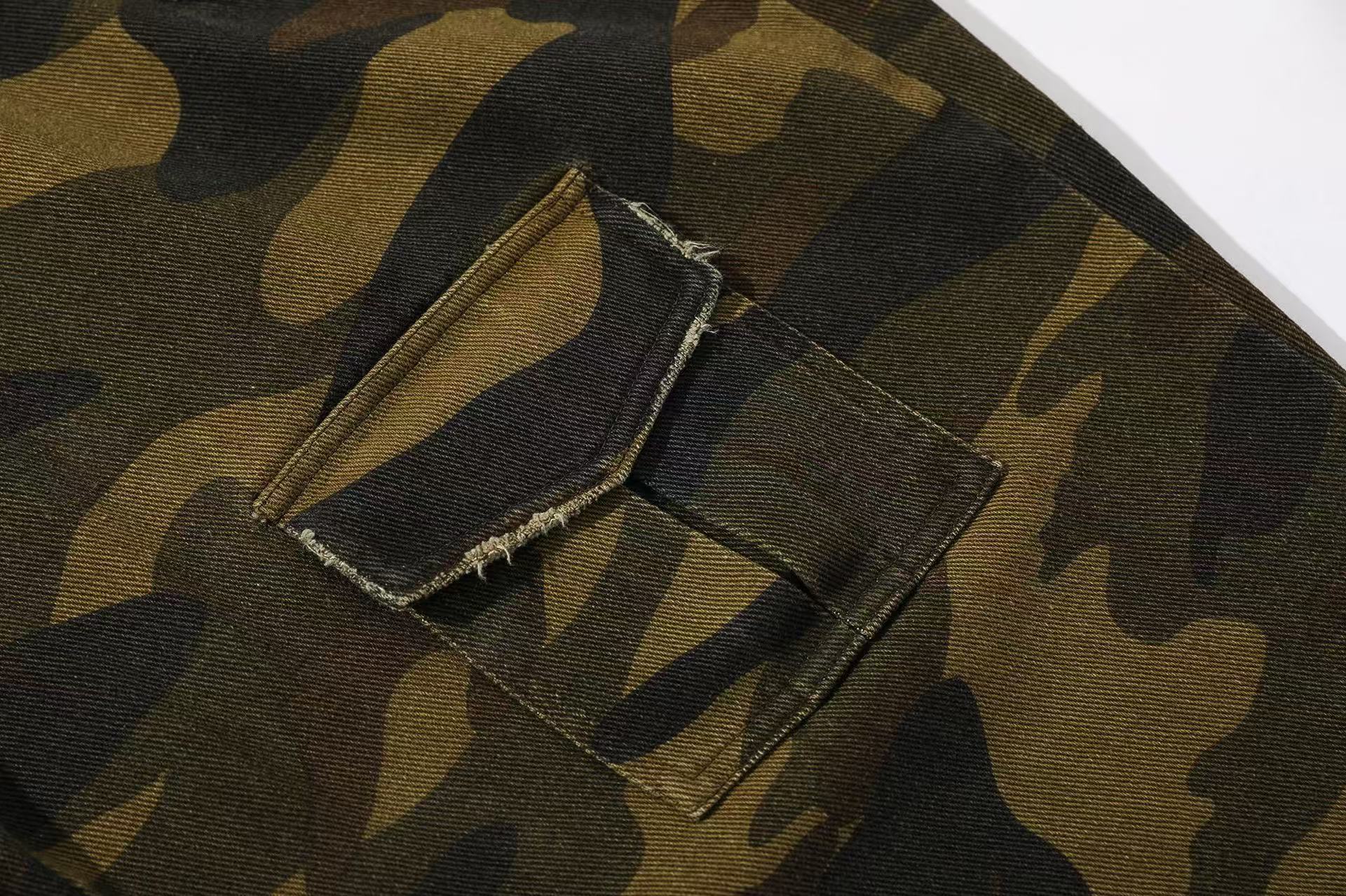 Multi-Pocket Camo Wide-Leg Cargo Pants