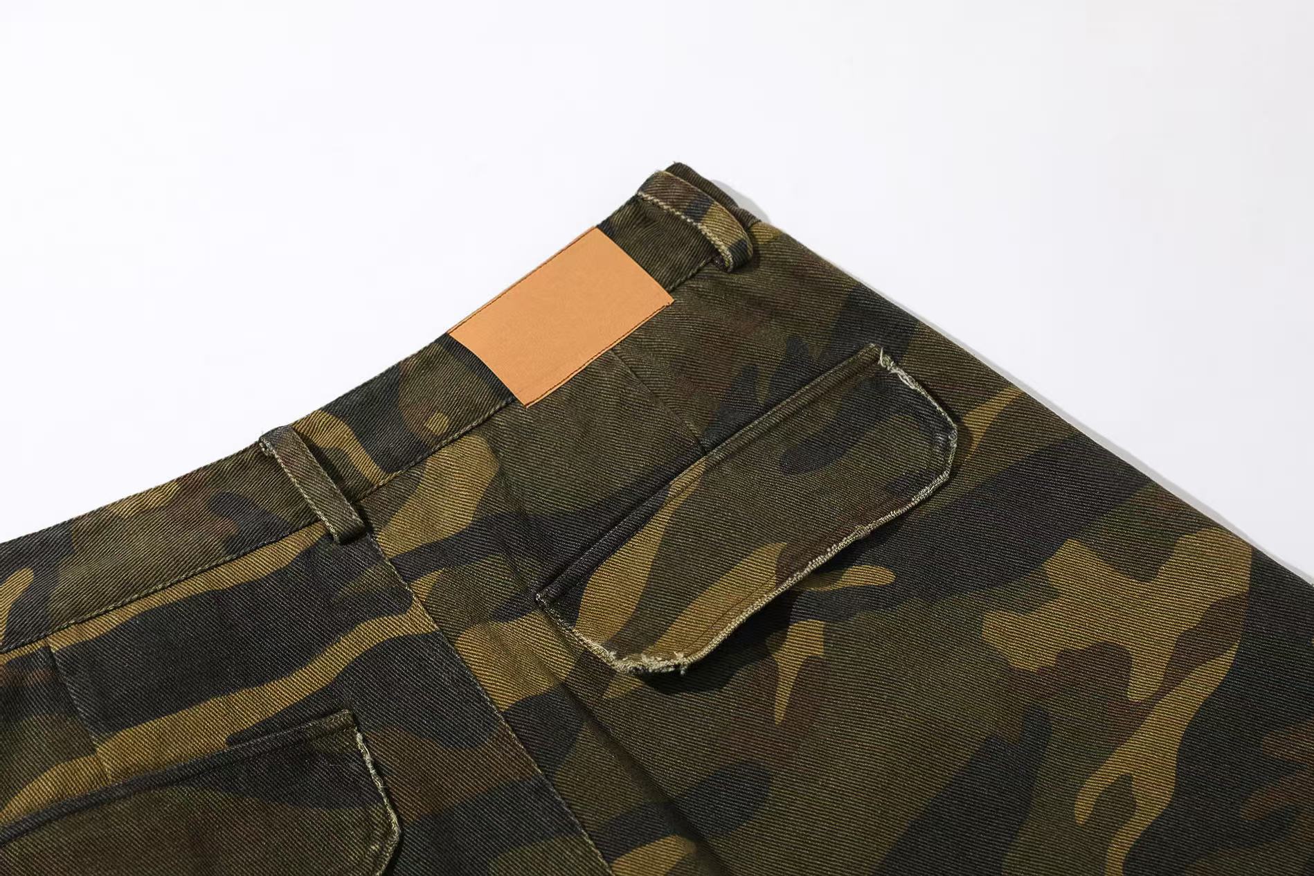 Multi-Pocket Camo Wide-Leg Cargo Pants