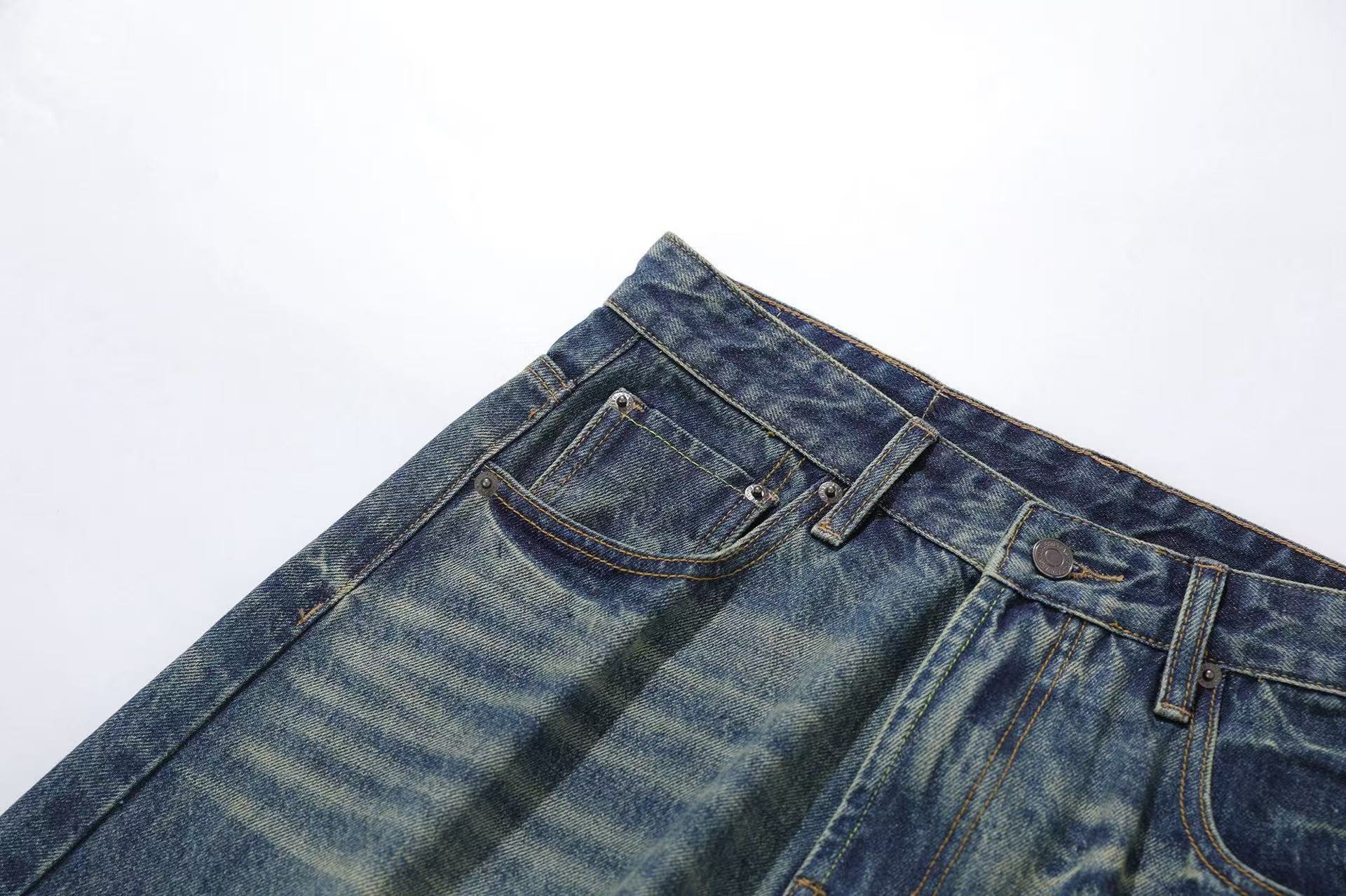 Distressed Wide-Leg Baggy Jeans