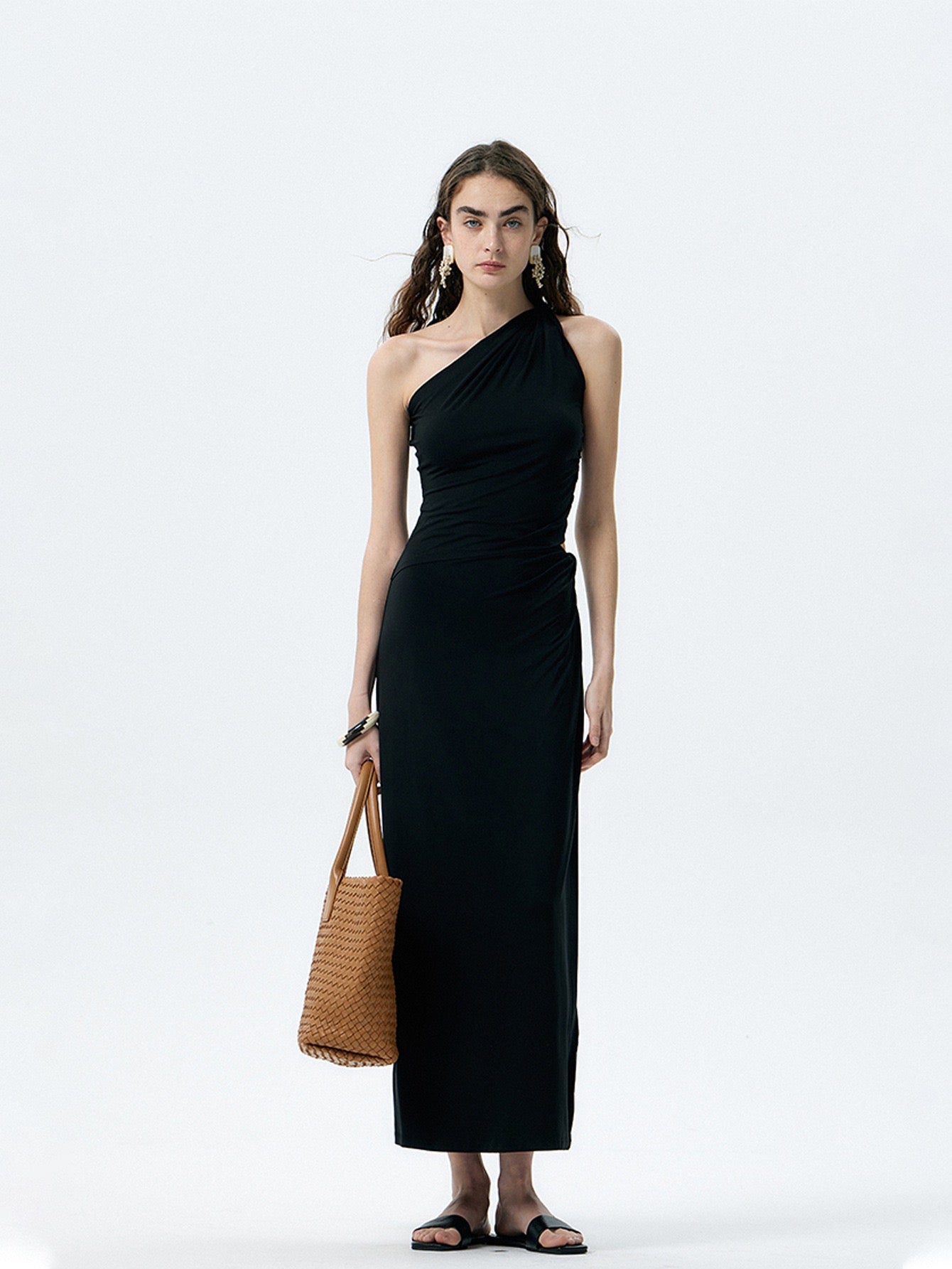 Asymmetric One-Shoulder Strappy Maxi Dress