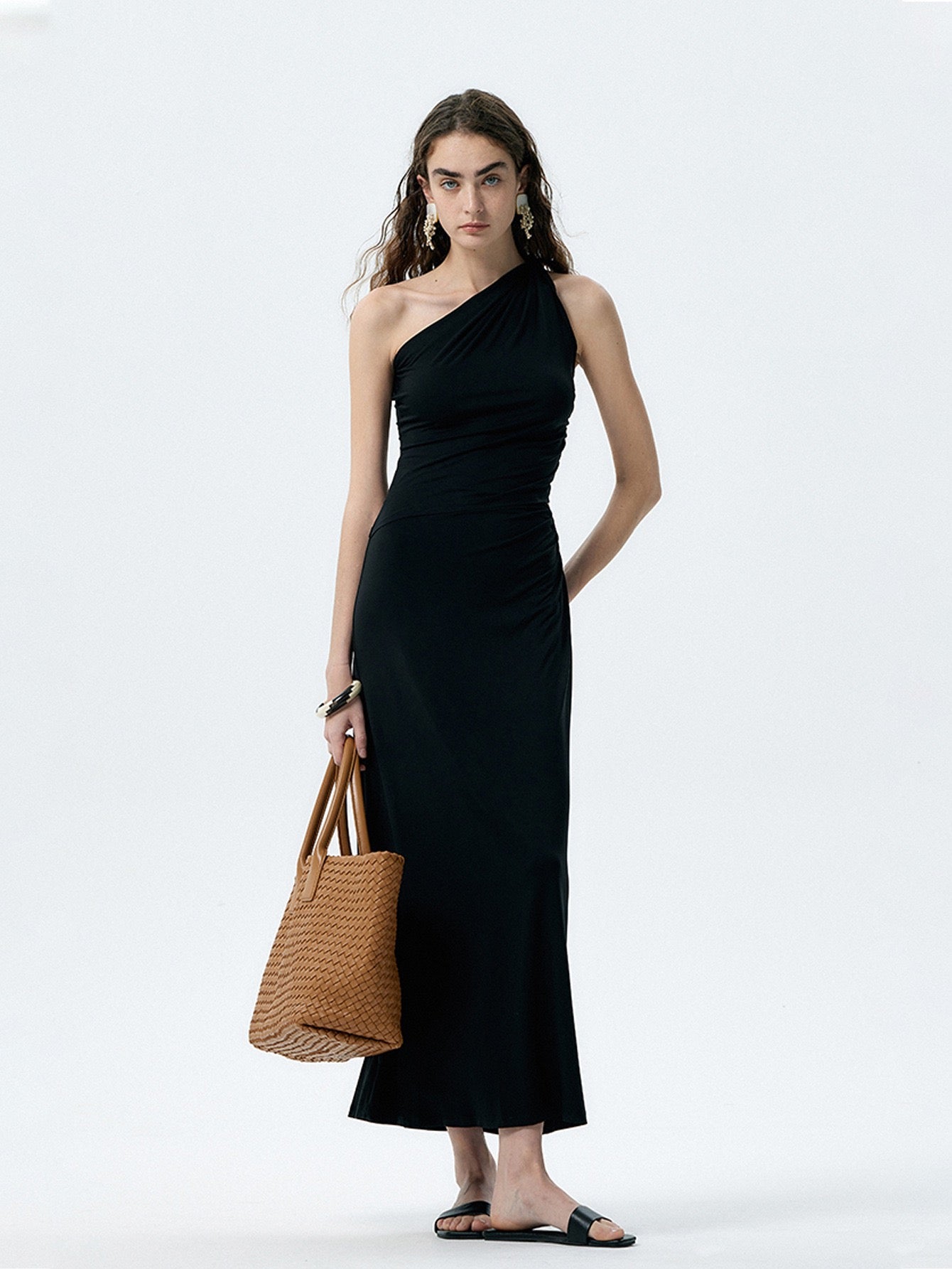 Asymmetric One-Shoulder Strappy Maxi Dress