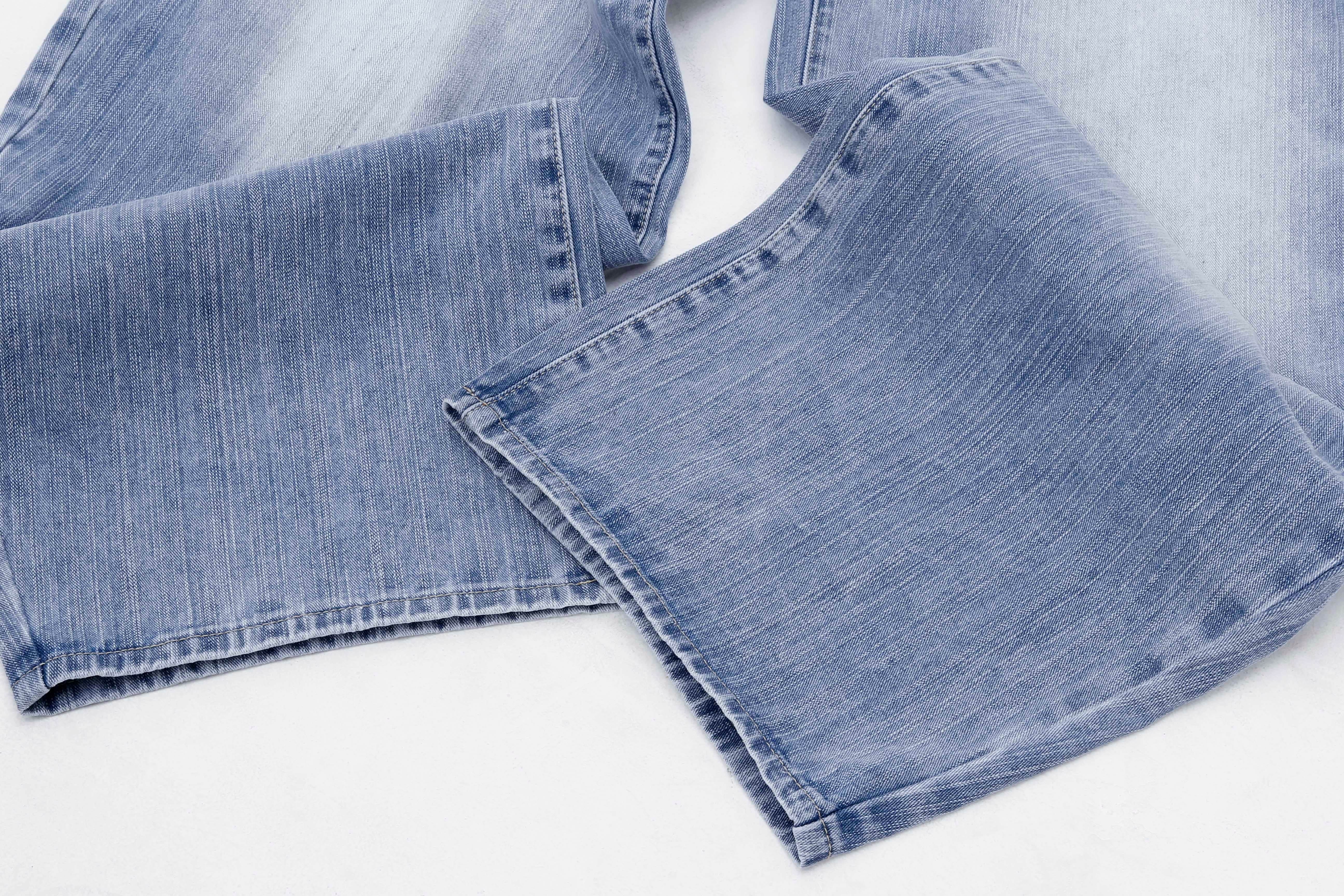 Washed Wide-Leg Jeans