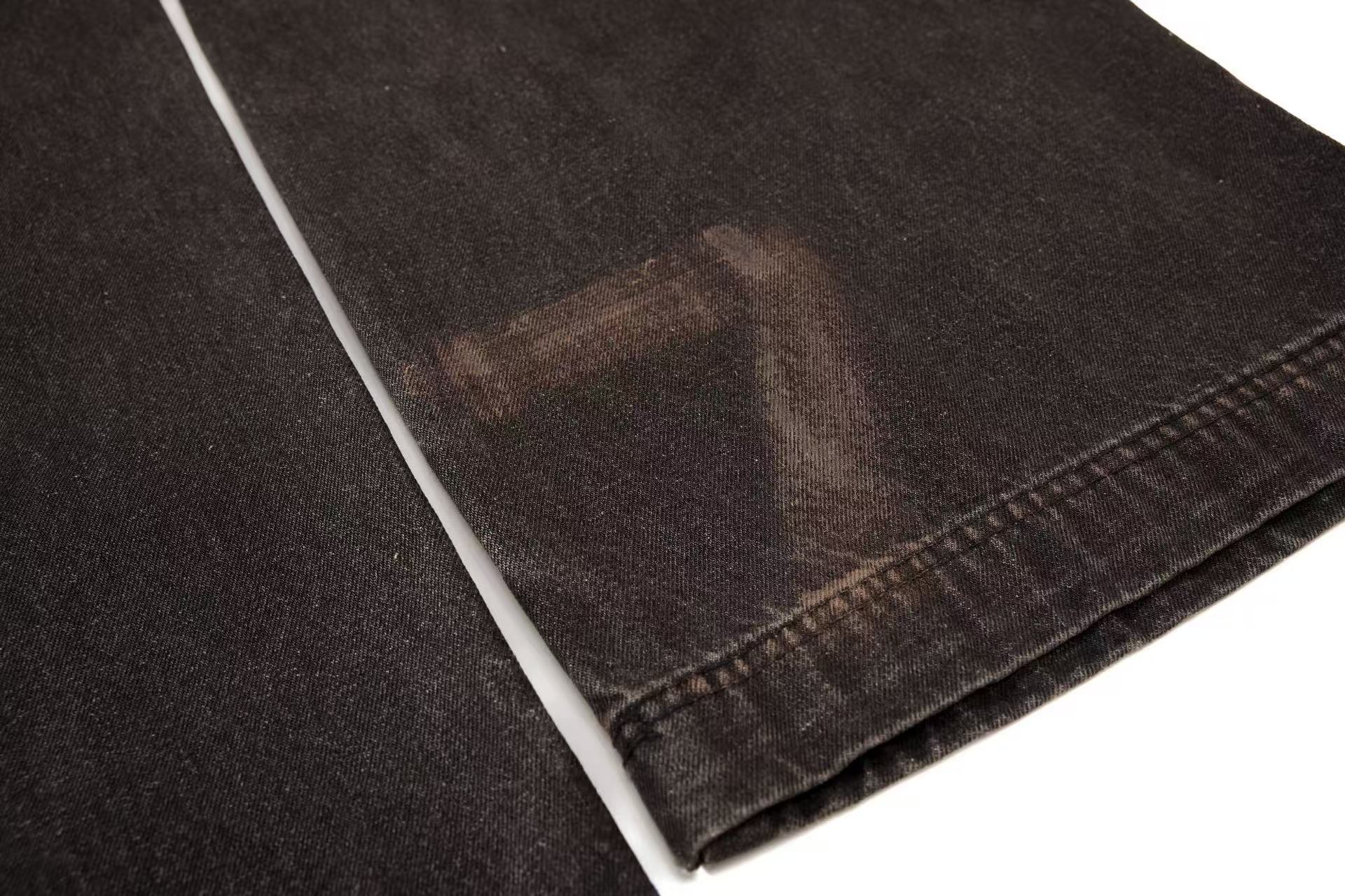 Vintage Distressed Wide-Leg Jeans