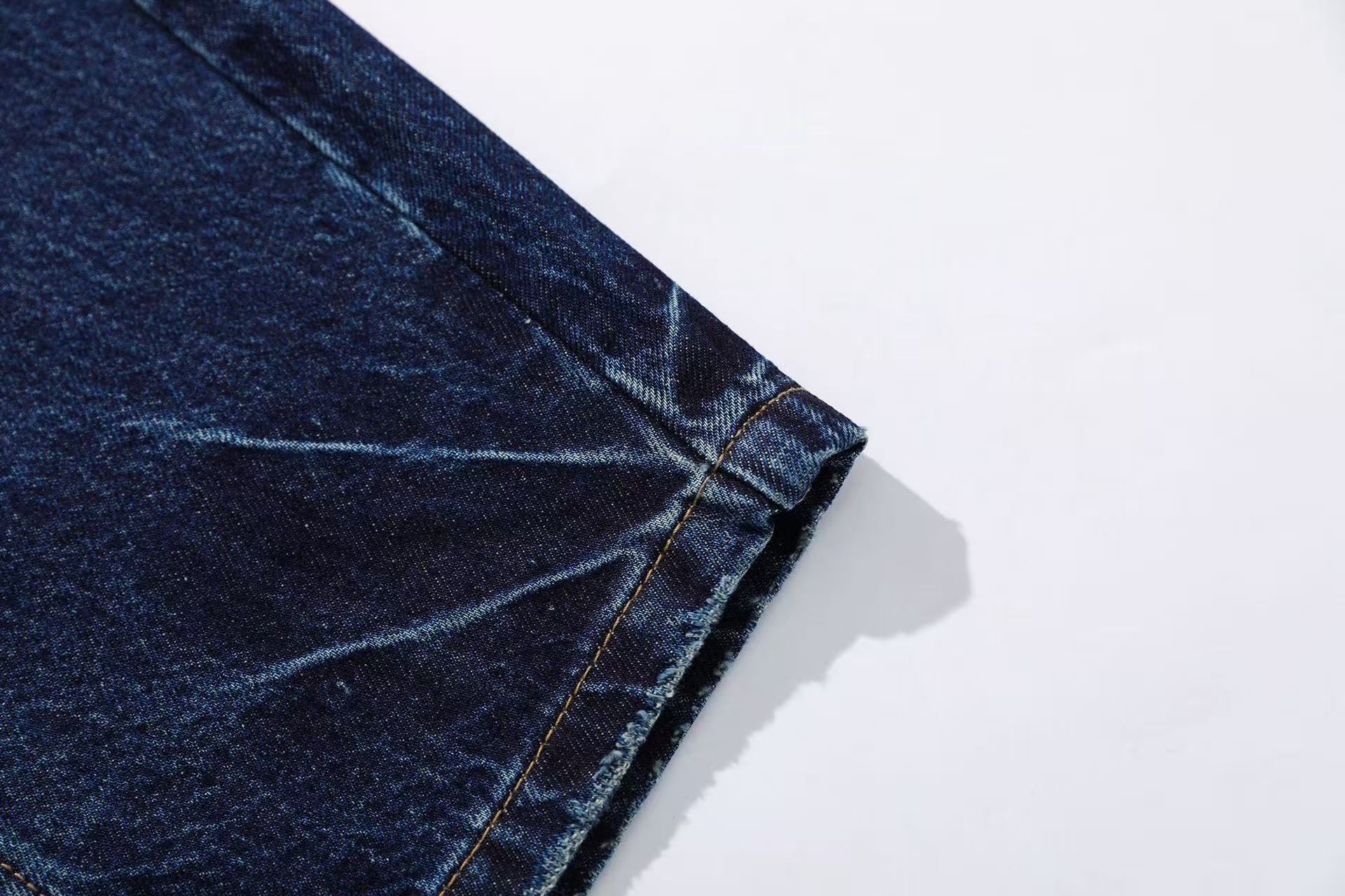 Washed Cleanfit Wide-Leg Baggy Jeans