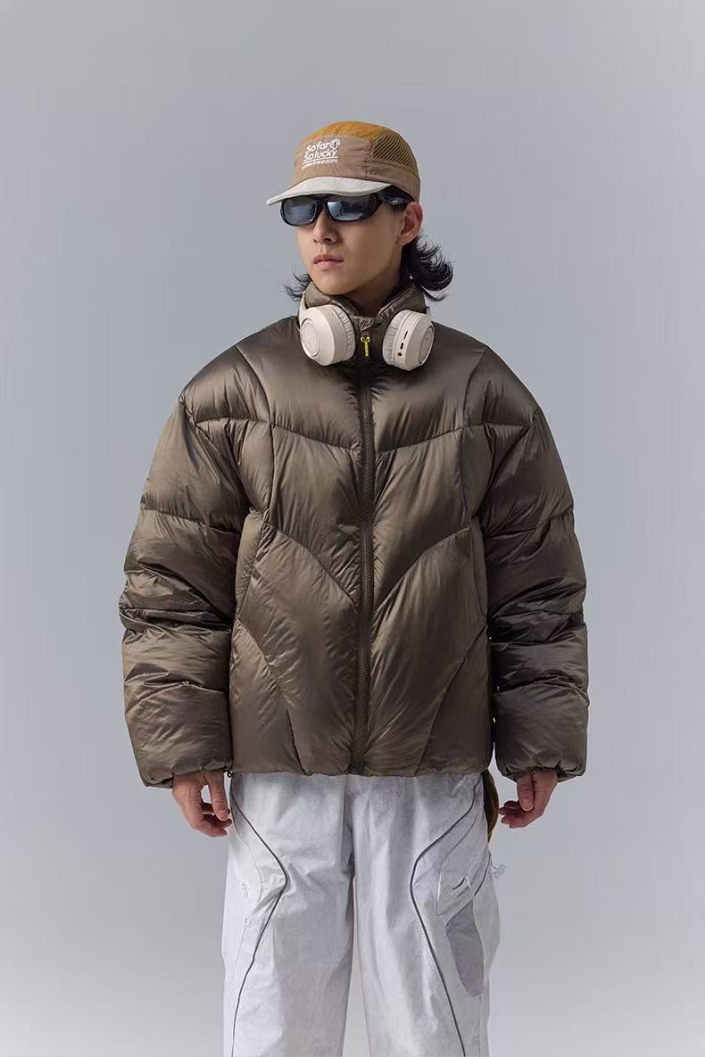 Metallic Water-Resistant Puffer Jacket in 90% White Duck Down