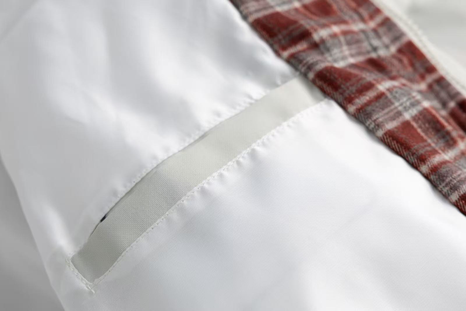 Lightweight Windproof Jacket